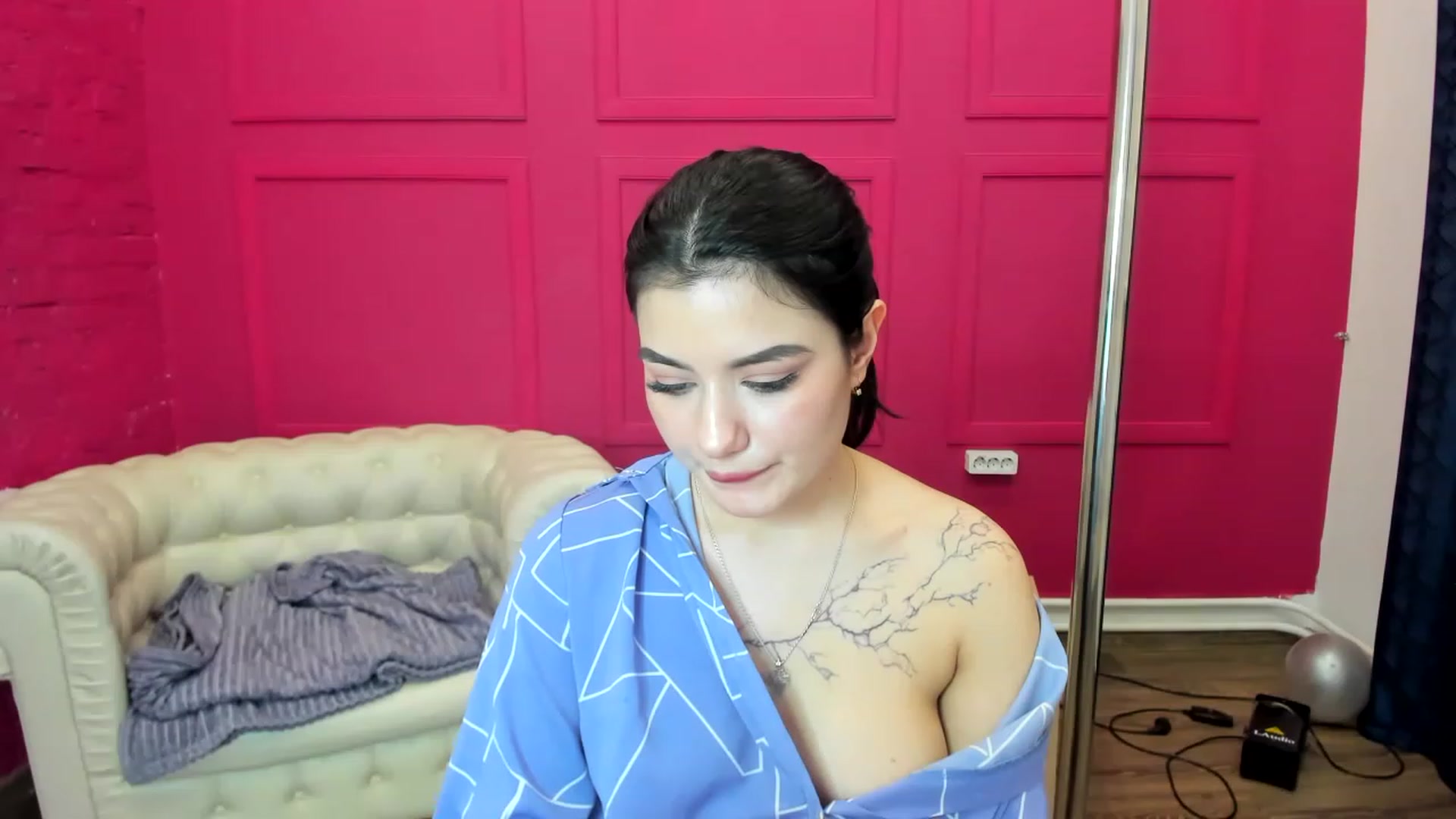 Gallery image thumbnail from MonicaaX's myfreecams stream on, 03/13/2023, 05:26 image 10 of 20