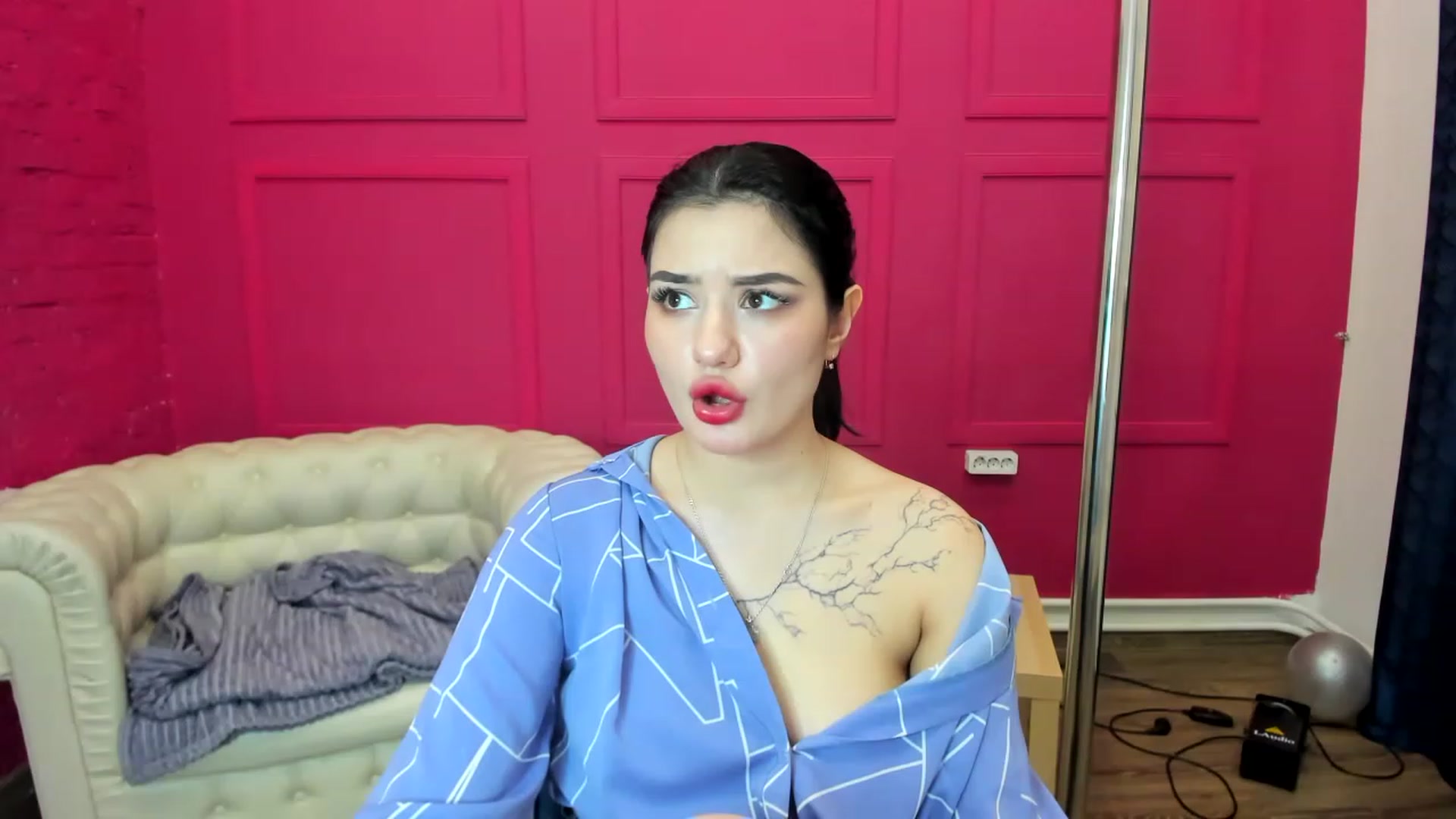 Gallery image thumbnail from MonicaaX's myfreecams stream on, 03/13/2023, 05:26 image 2 of 20
