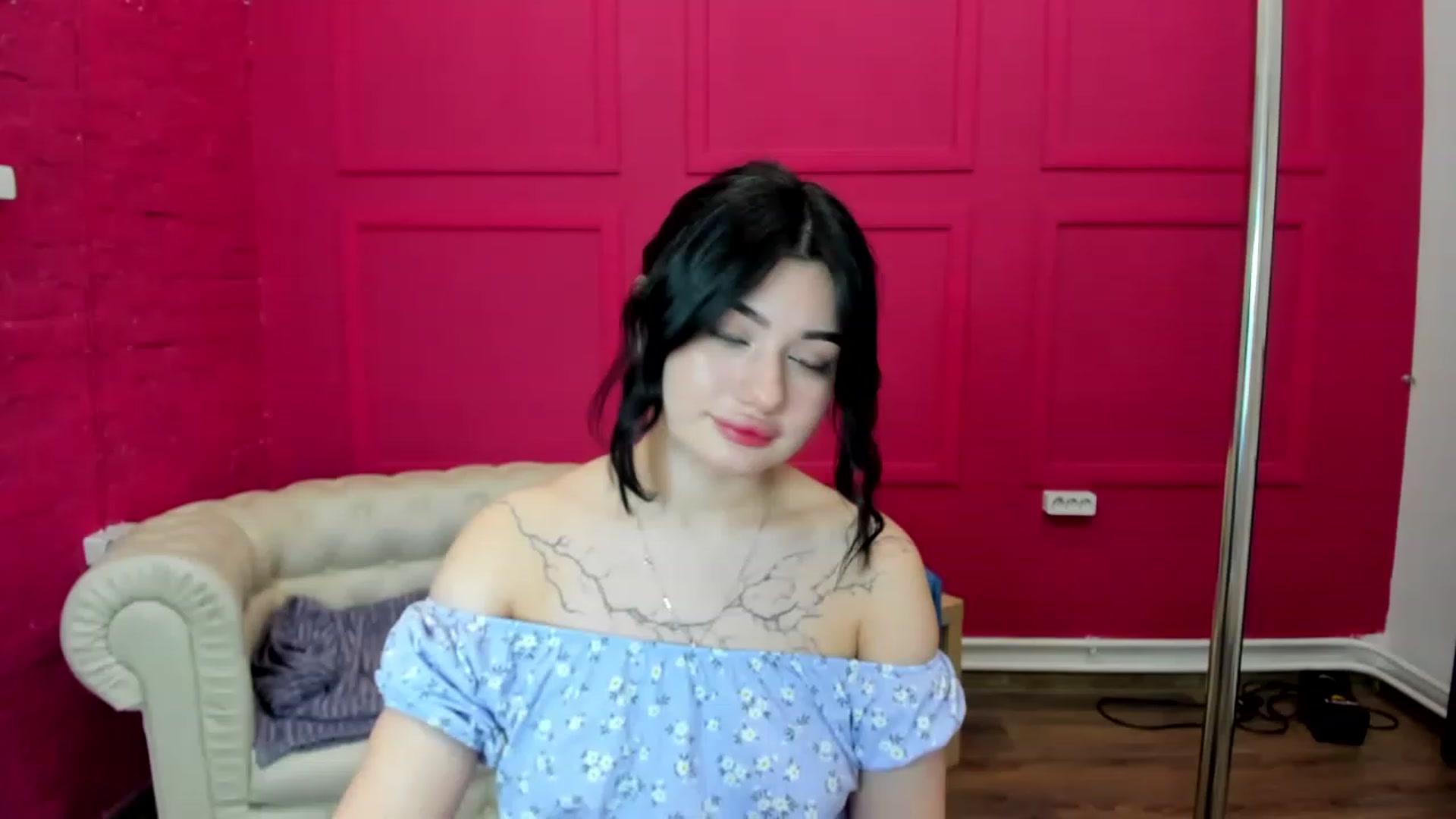 Gallery image thumbnail from MonicaaX's myfreecams stream on, 03/17/2023, 03:03 image 11 of 20
