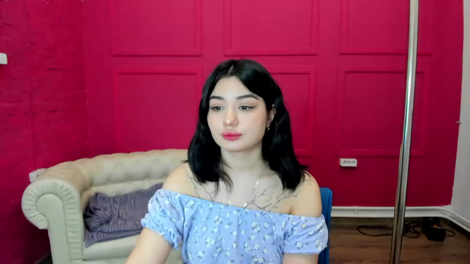Gallery image thumbnail from MonicaaX's myfreecams stream on, 03/17/2023, 03:03 image 4 of 20
