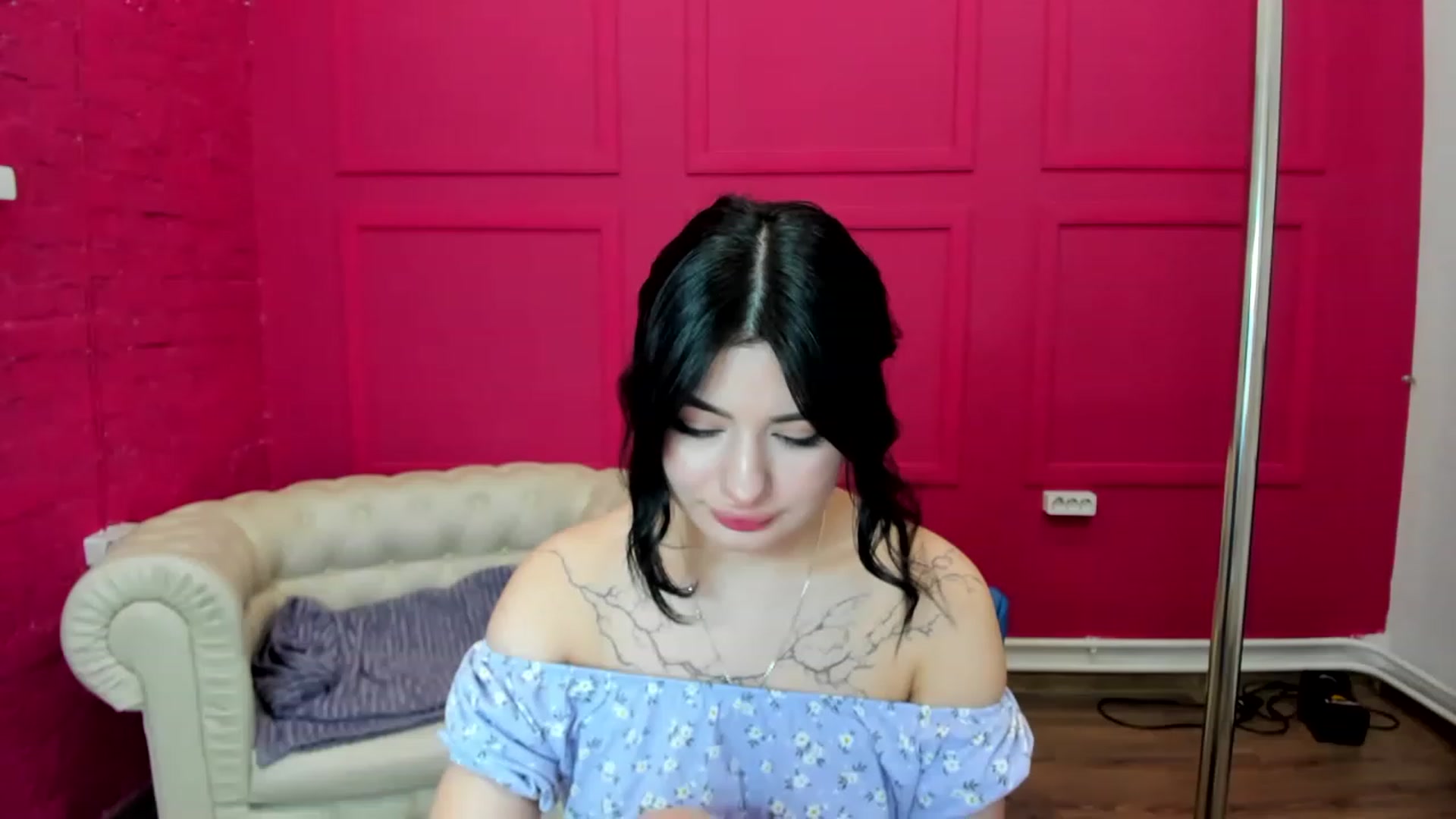 Gallery image thumbnail from MonicaaX's myfreecams stream on, 03/17/2023, 03:03 image 13 of 20