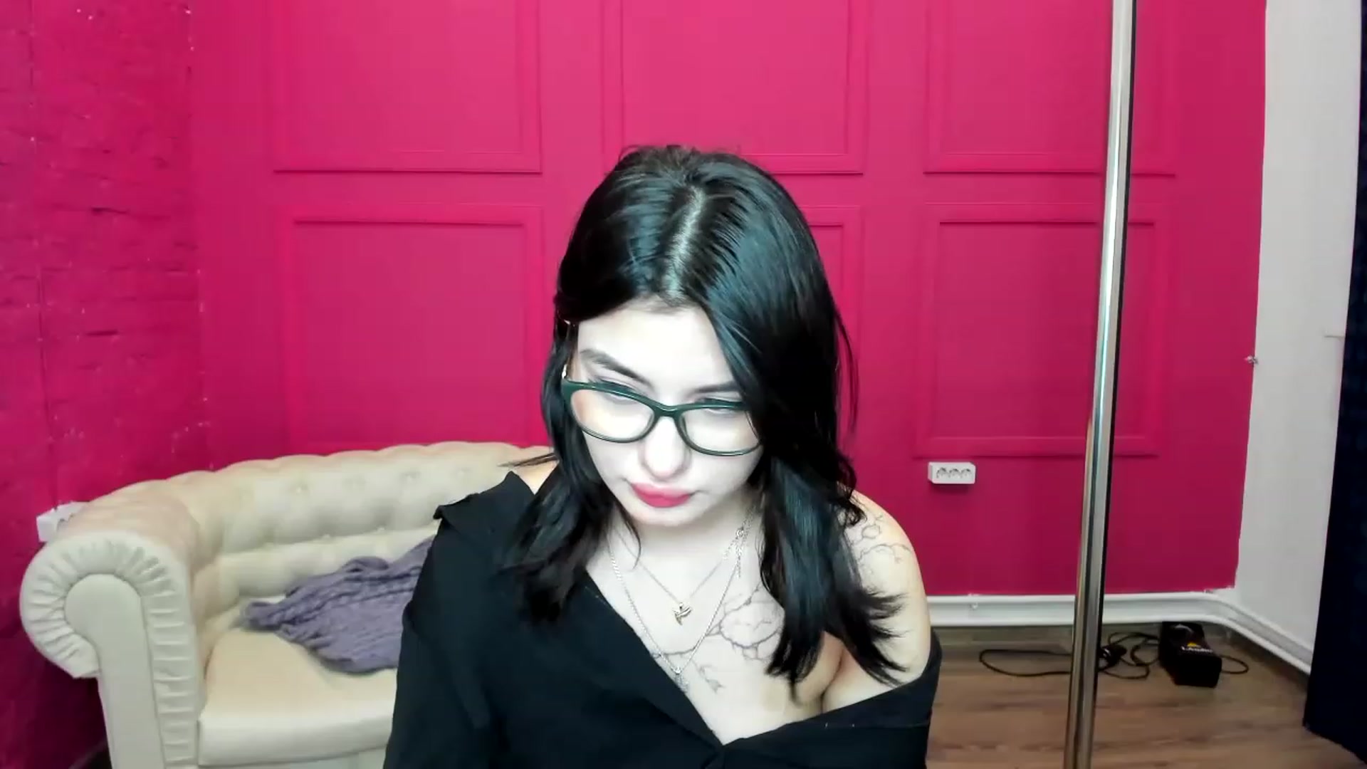 Gallery image thumbnail from MonicaaX's myfreecams stream on, 03/20/2023, 03:01 image 9 of 20
