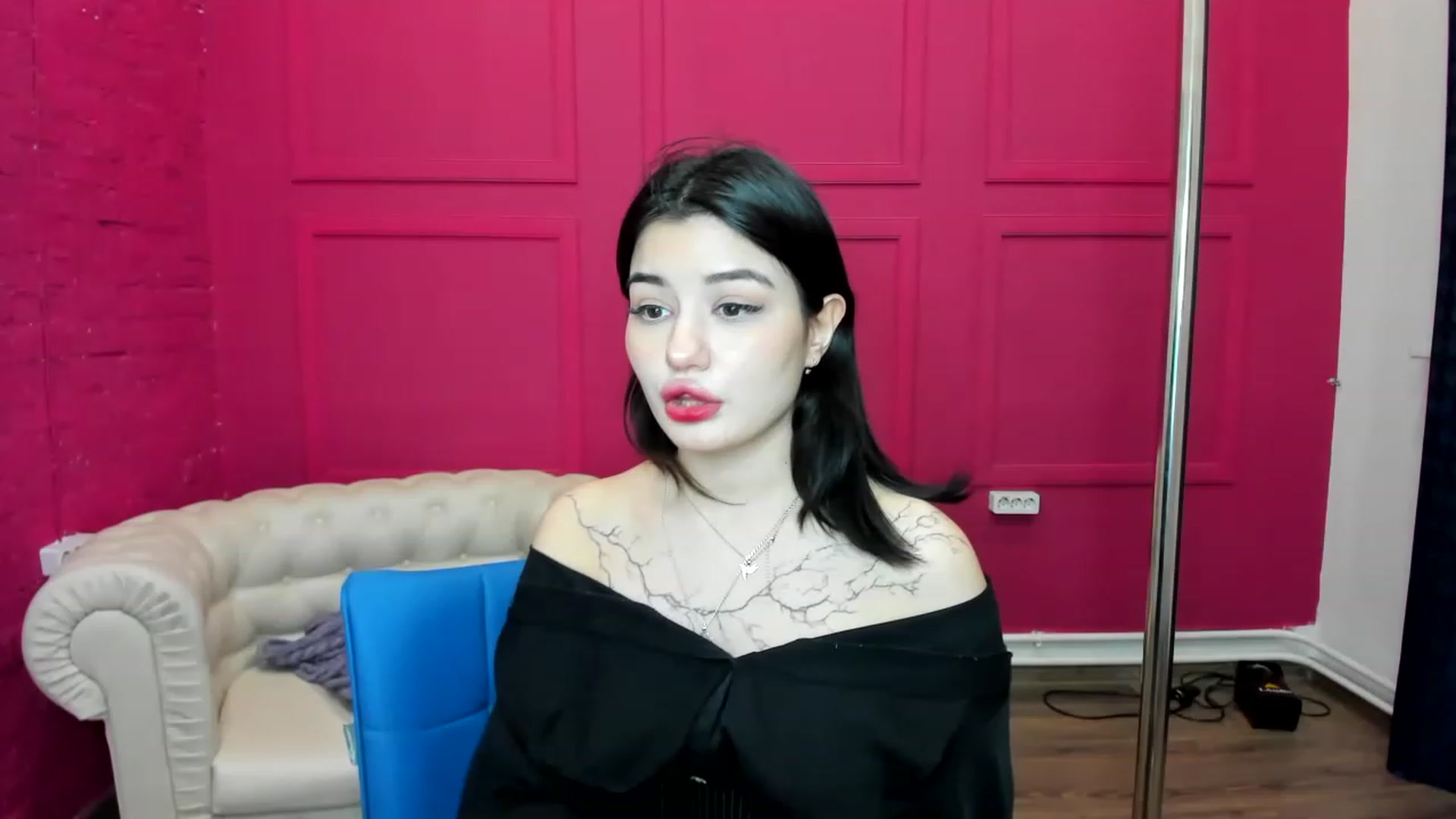 Gallery image thumbnail from MonicaaX's myfreecams stream on, 03/20/2023, 03:01 image 14 of 20