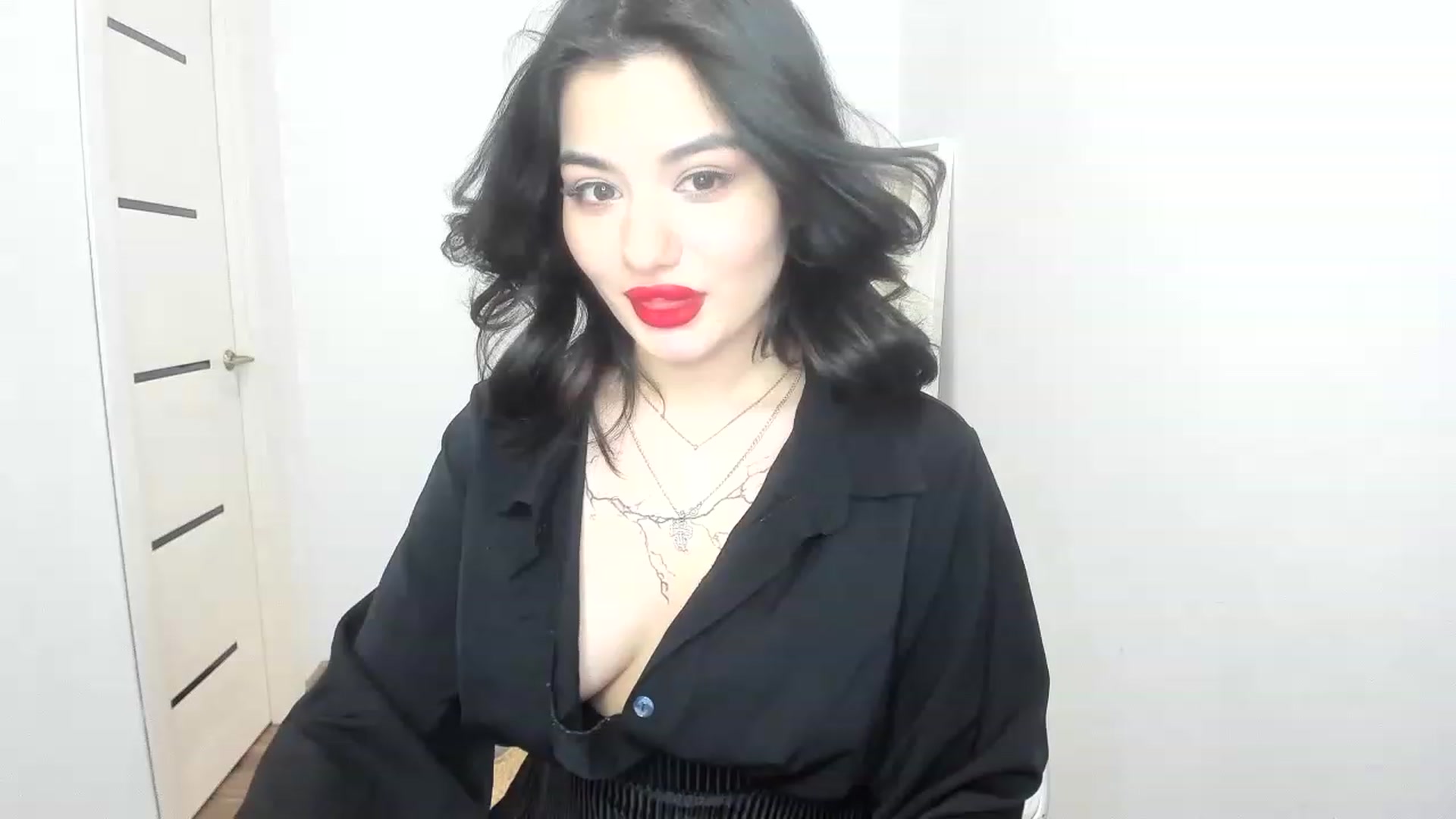 Gallery image thumbnail from MonicaaX's myfreecams stream on, 03/23/2023, 06:34 image 13 of 20