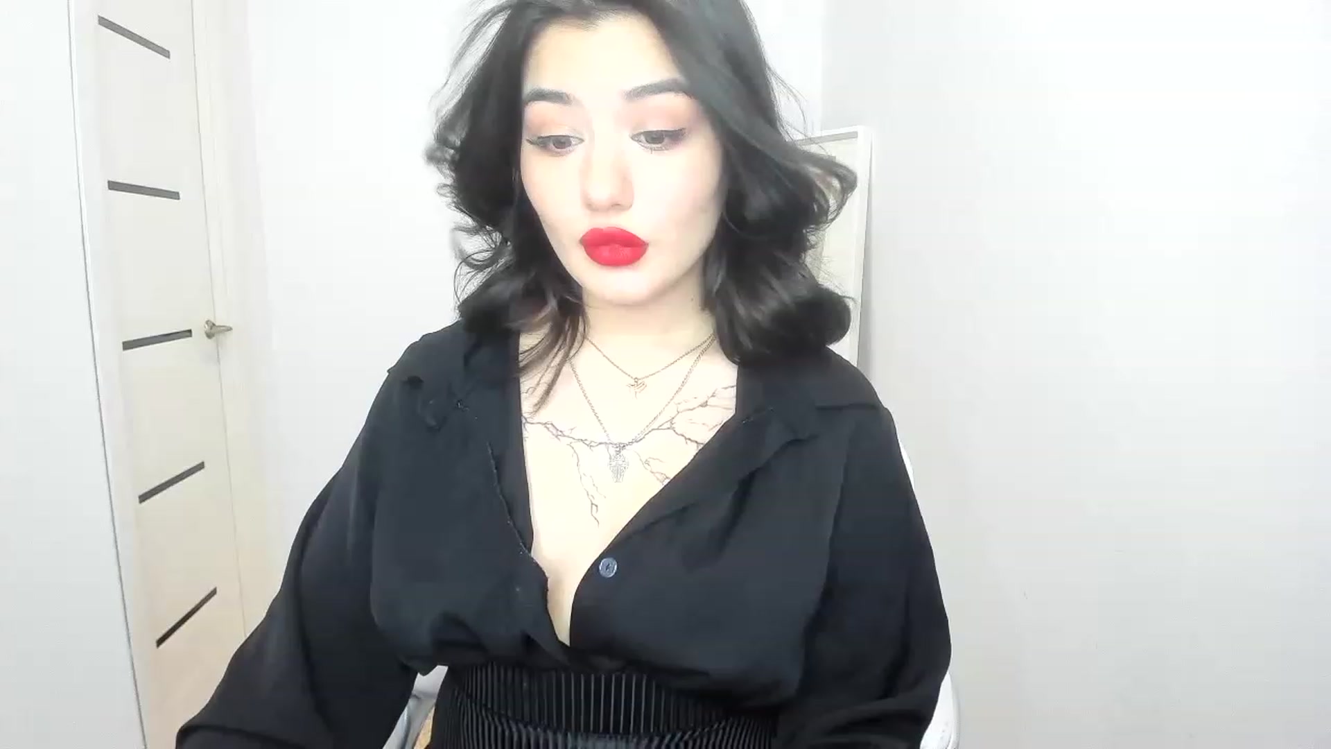 Gallery image thumbnail from MonicaaX's myfreecams stream on, 03/23/2023, 06:34 image 17 of 20