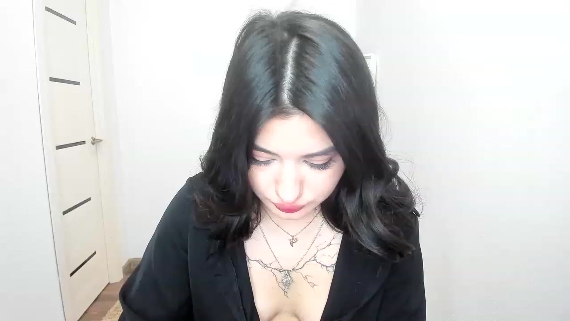 Gallery image thumbnail from MonicaaX's myfreecams stream on, 03/23/2023, 07:13 image 14 of 20