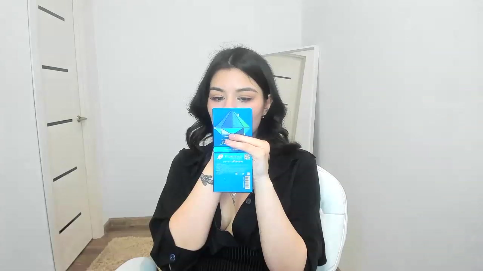 Gallery image thumbnail from MonicaaX's myfreecams stream on, 03/23/2023, 07:13 image 3 of 20