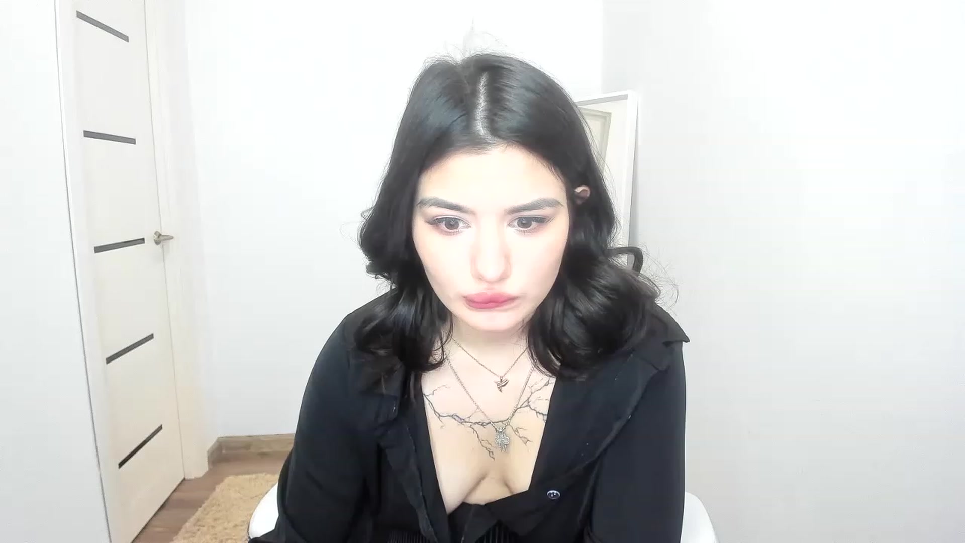 Gallery image thumbnail from MonicaaX's myfreecams stream on, 03/23/2023, 07:13 image 19 of 20