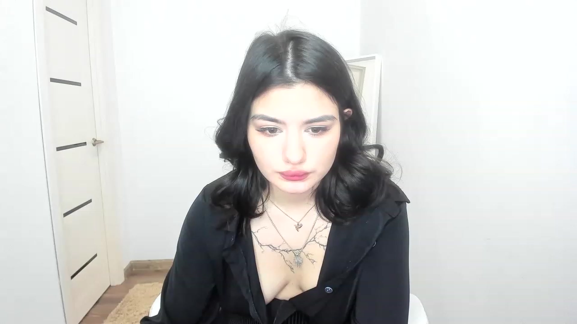 Gallery image thumbnail from MonicaaX's myfreecams stream on, 03/23/2023, 07:13 image 18 of 20