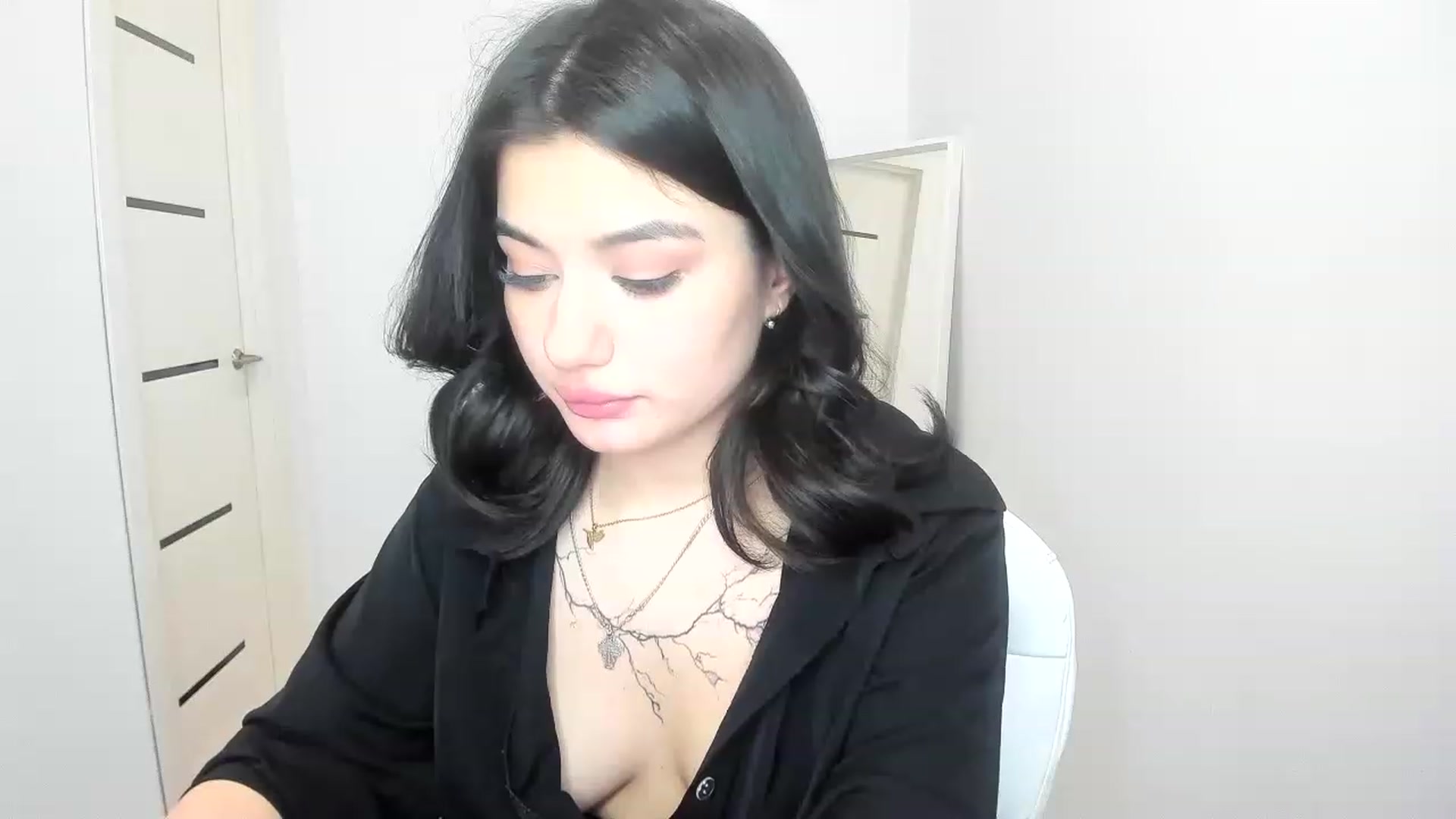 Gallery image thumbnail from MonicaaX's myfreecams stream on, 03/23/2023, 07:13 image 5 of 20