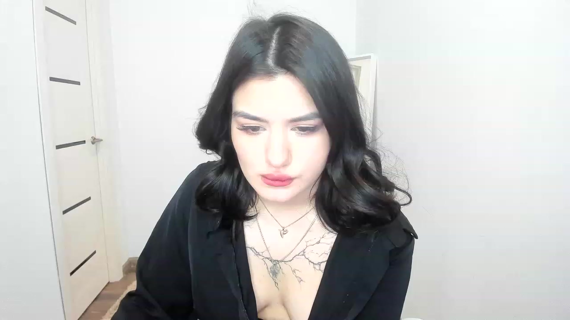 Gallery image thumbnail from MonicaaX's myfreecams stream on, 03/23/2023, 07:13 image 15 of 20