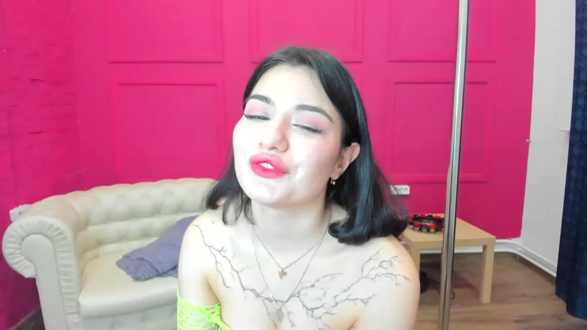 Gallery image thumbnail from MonicaaX's myfreecams stream on, 03/27/2023, 04:26 image 7 of 20