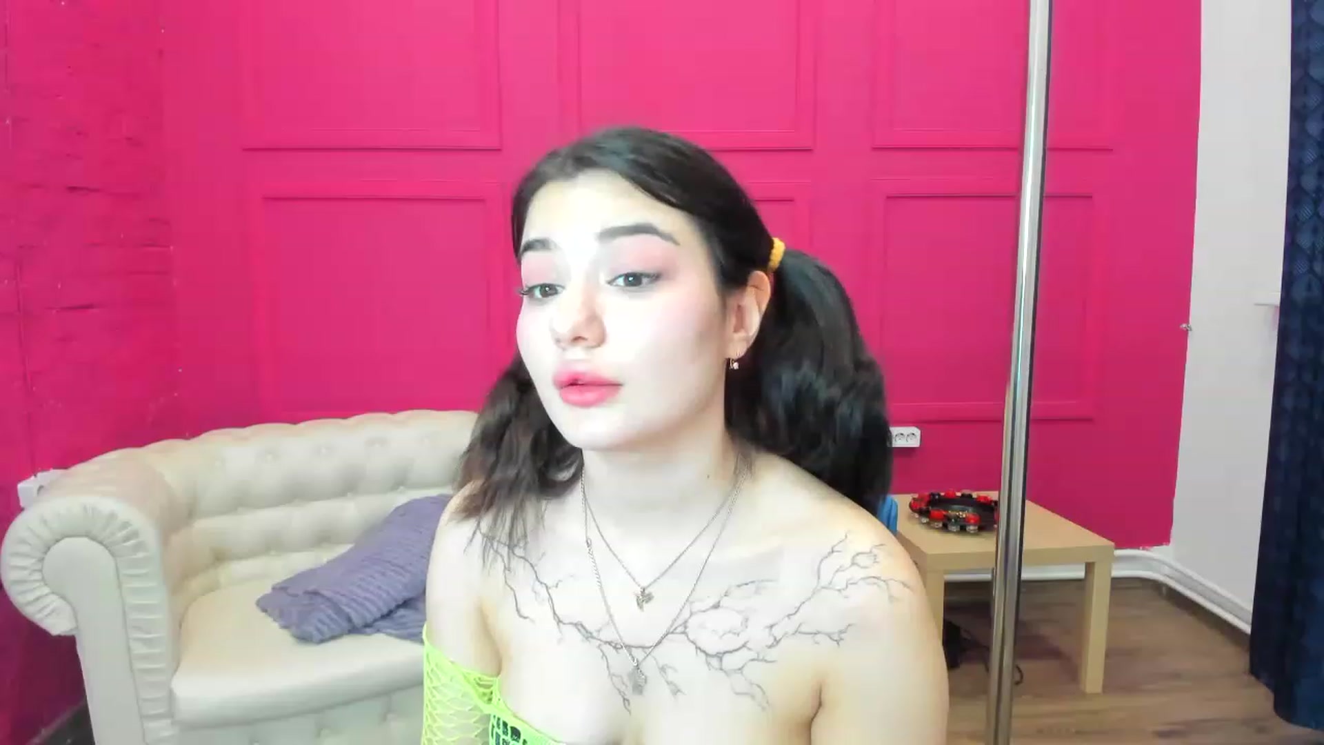 Gallery image thumbnail from MonicaaX's myfreecams stream on, 03/27/2023, 05:12 image 9 of 20