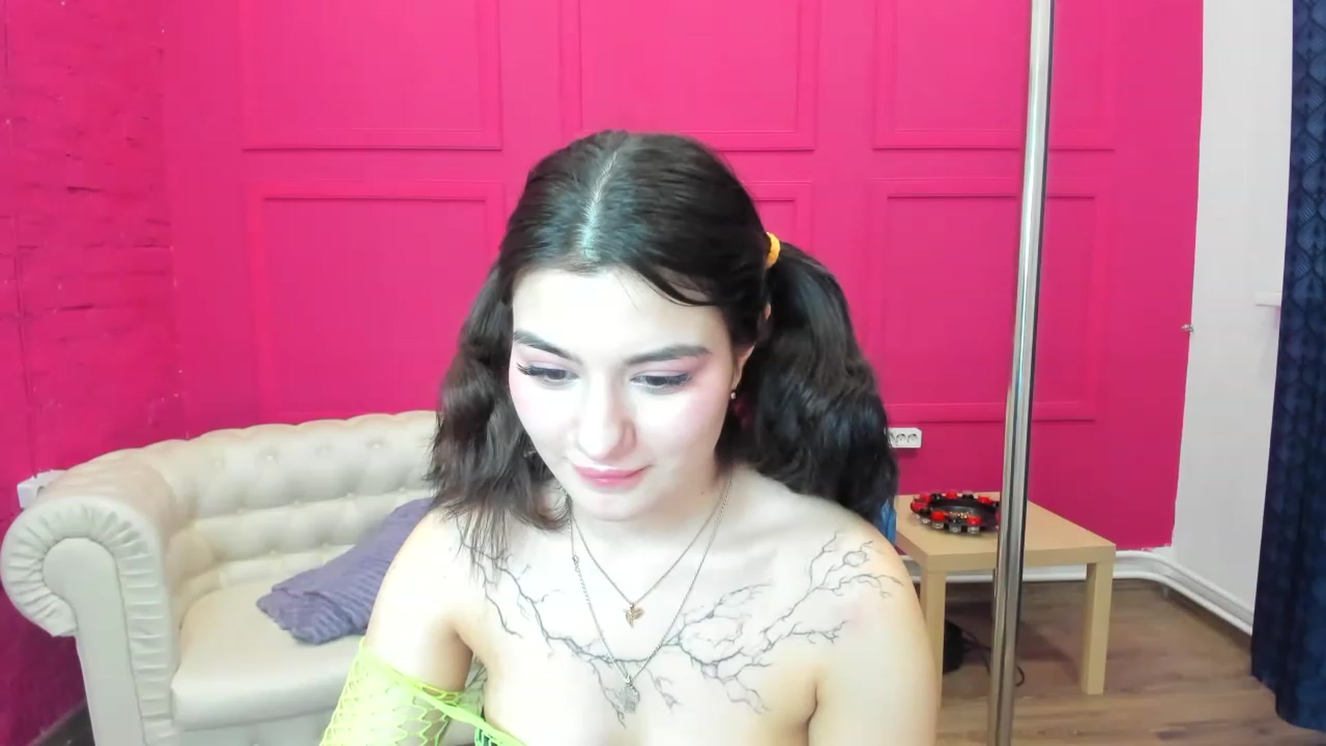 Gallery image thumbnail from MonicaaX's myfreecams stream on, 03/27/2023, 05:12 image 10 of 20