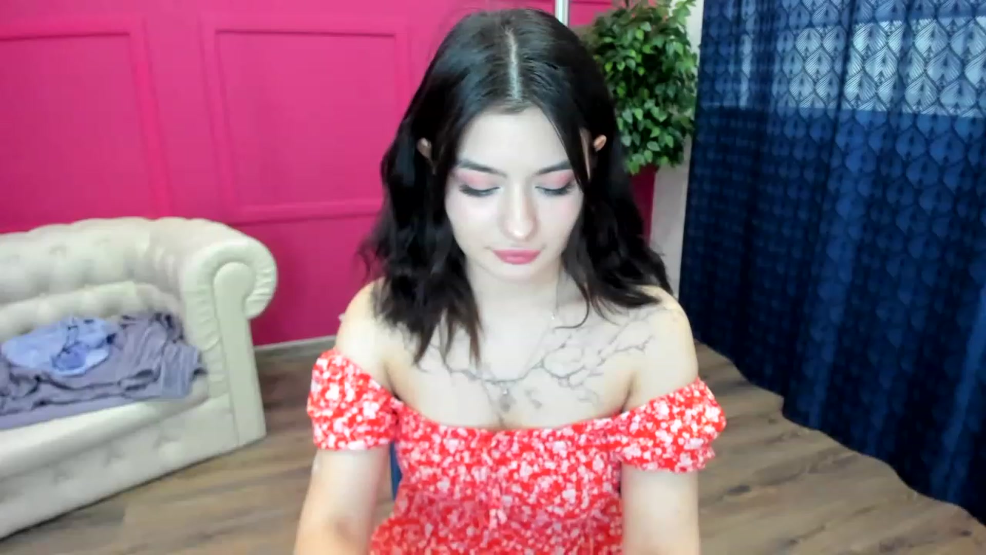 Gallery image thumbnail from MonicaaX's myfreecams stream on, 04/03/2023, 04:05 image 10 of 20