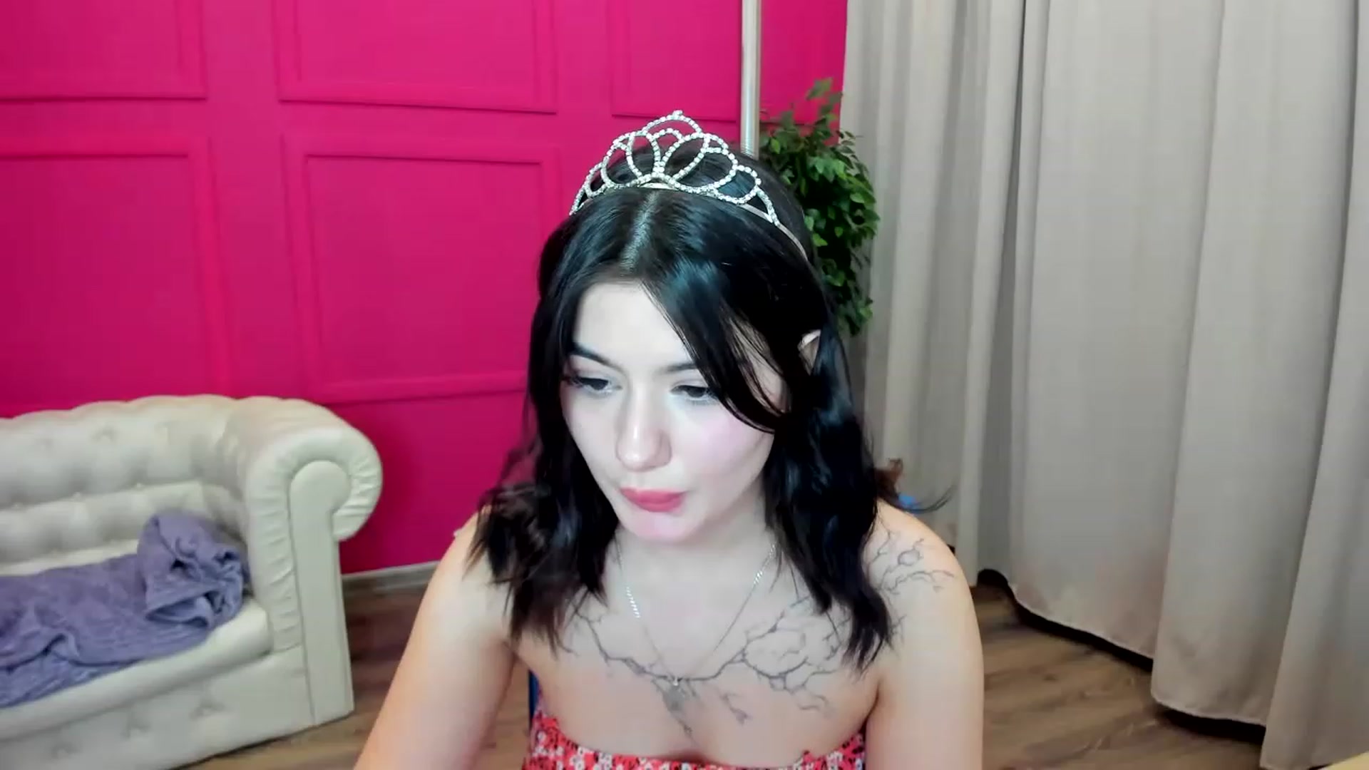 Gallery image thumbnail from MonicaaX's myfreecams stream on, 04/06/2023, 08:05 image 4 of 20