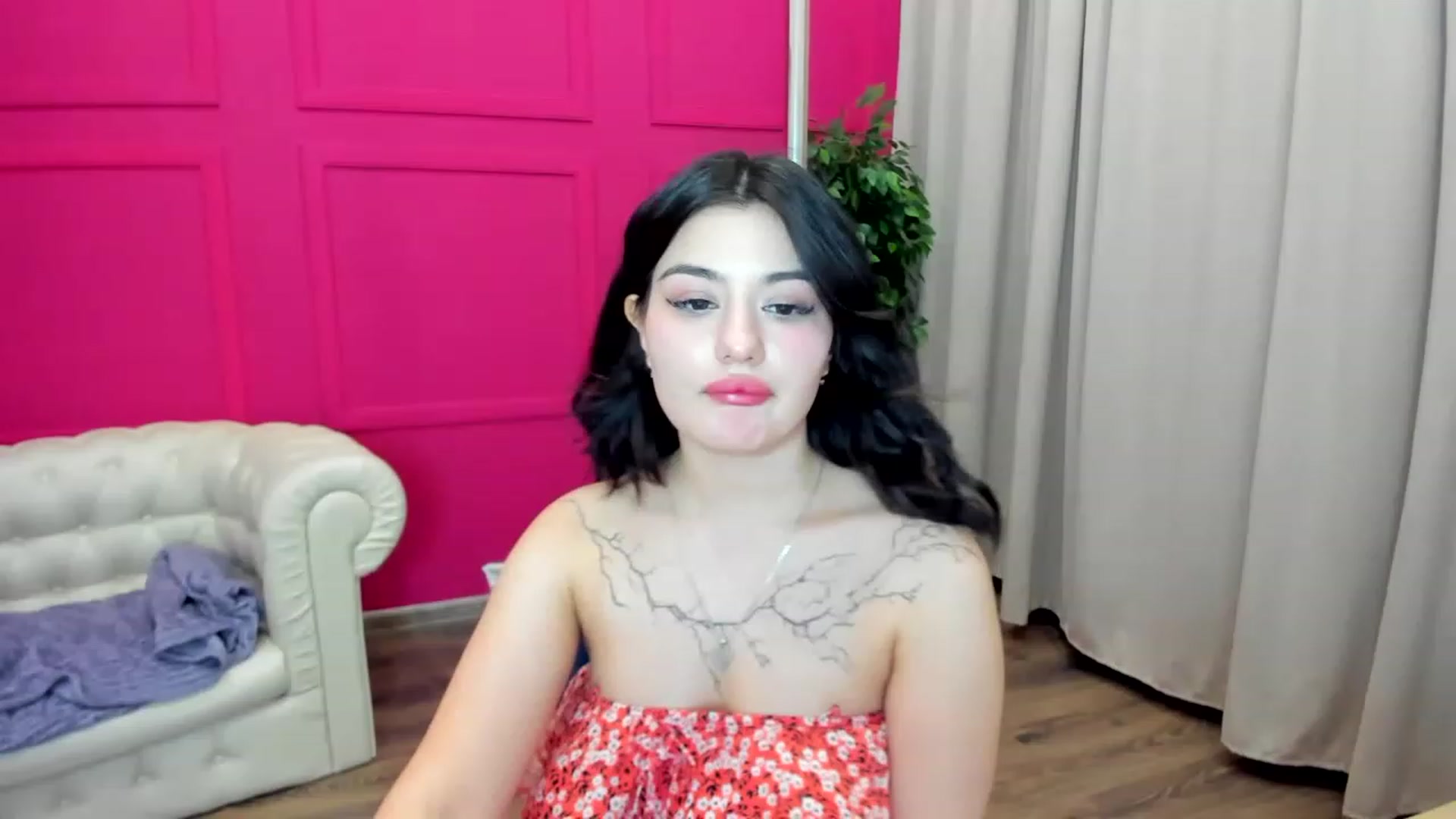 Gallery image thumbnail from MonicaaX's myfreecams stream on, 04/06/2023, 08:05 image 6 of 20