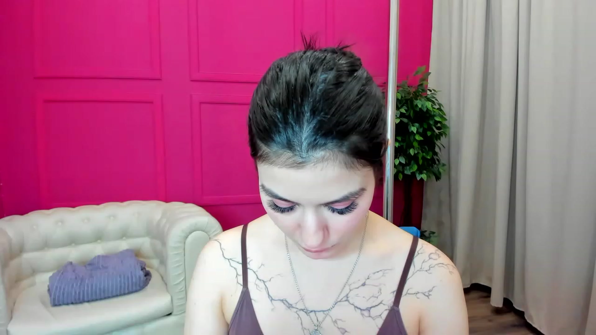 Gallery image thumbnail from MonicaaX's myfreecams stream on, 04/08/2023, 13:58 image 18 of 20