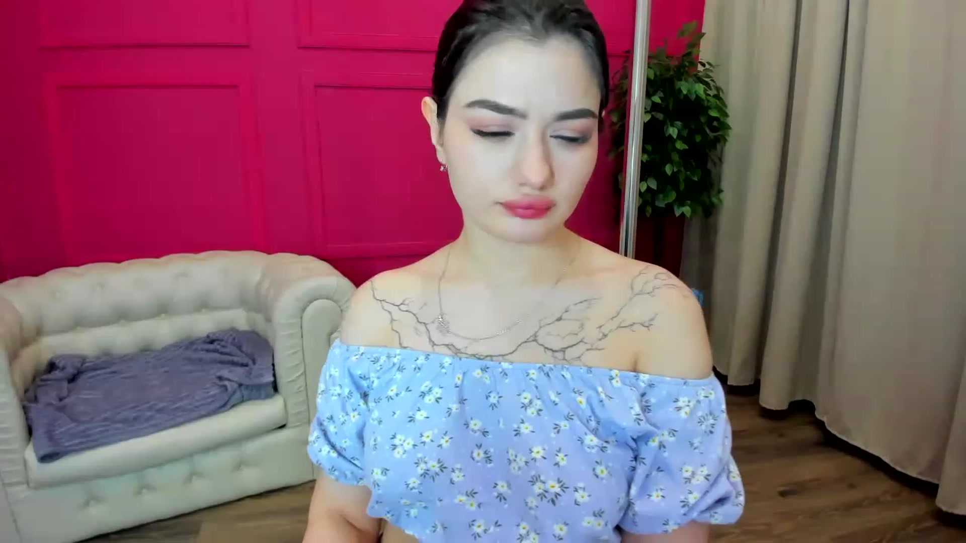 Gallery image thumbnail from MonicaaX's myfreecams stream on, 04/09/2023, 03:38 image 5 of 20