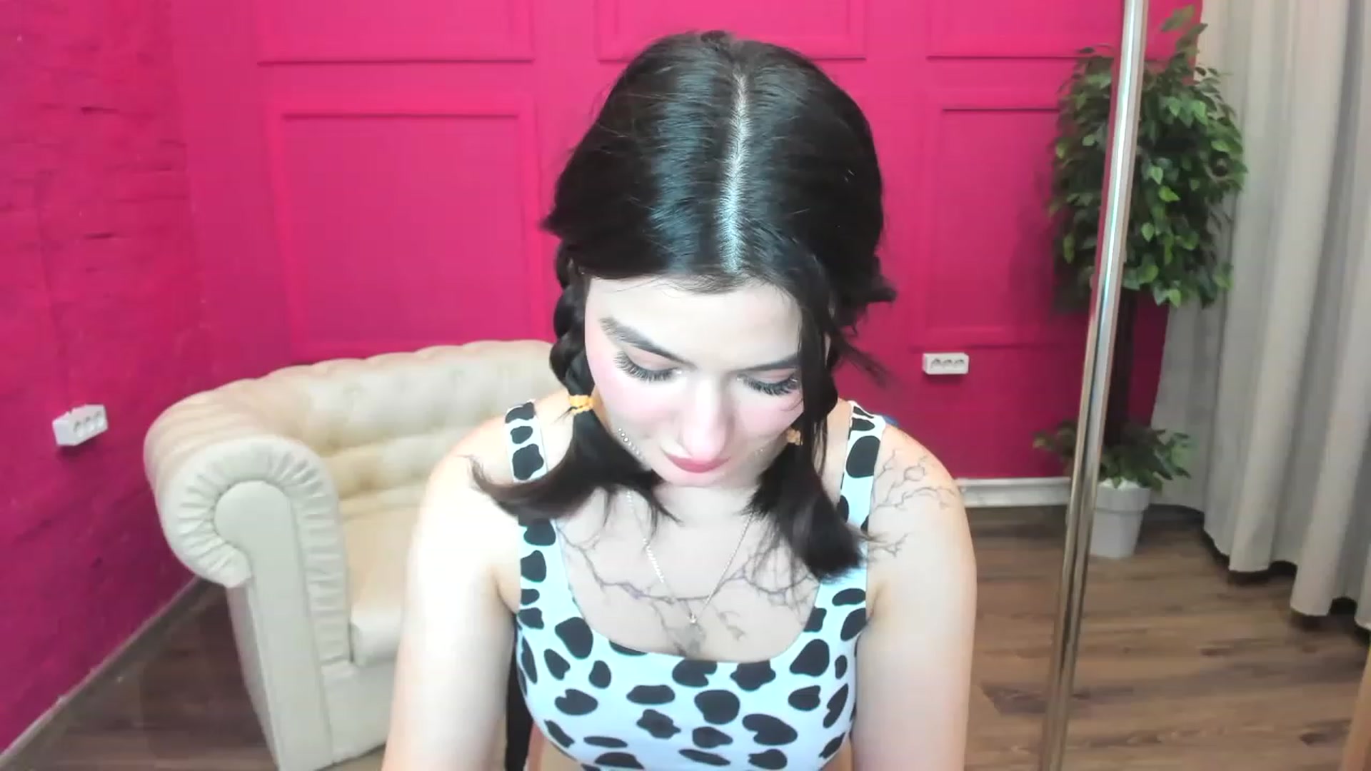Gallery image thumbnail from MonicaaX's myfreecams stream on, 04/16/2023, 13:52 image 1 of 20