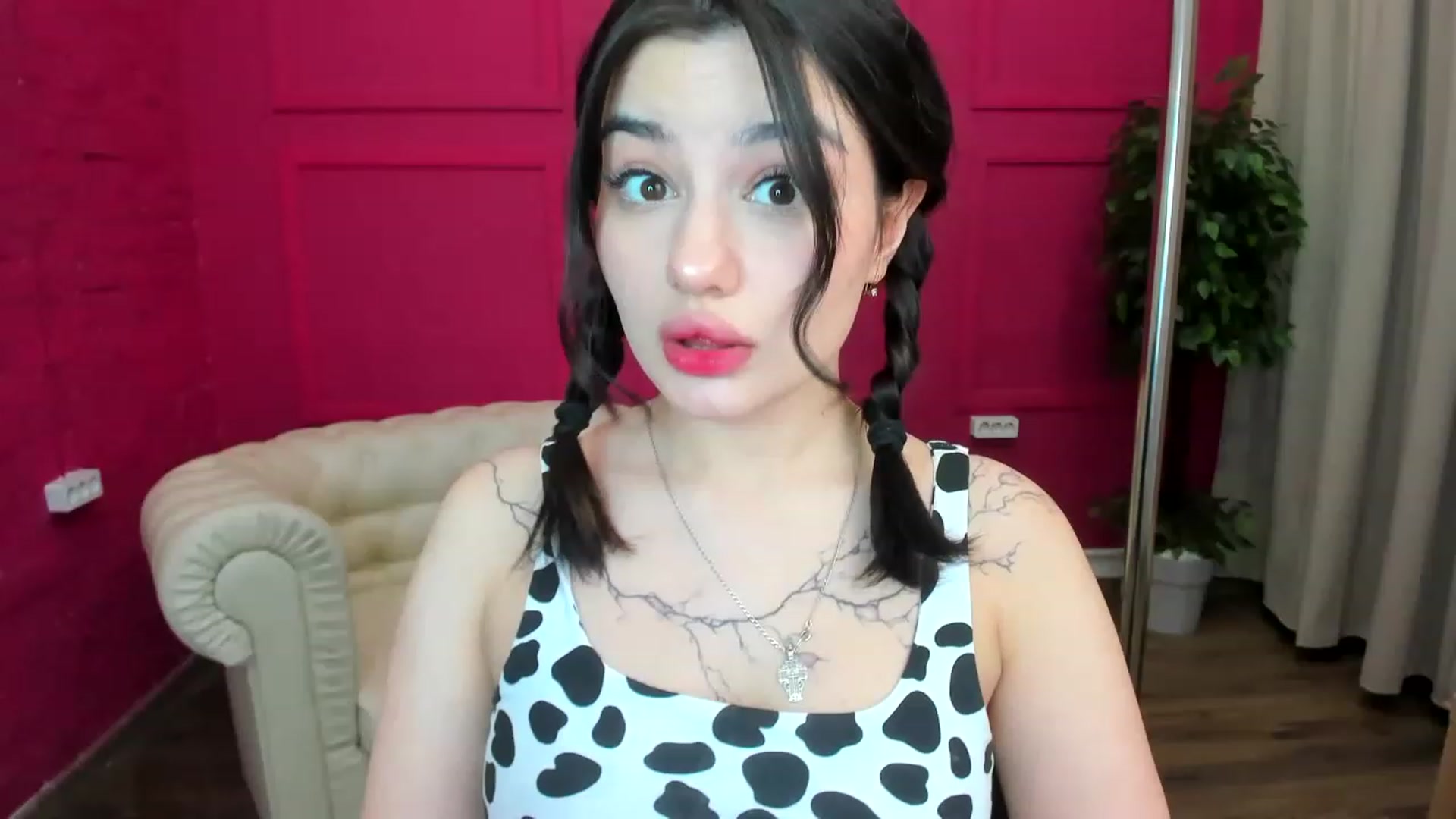 Gallery image thumbnail from MonicaaX's myfreecams stream on, 04/17/2023, 03:27 image 6 of 20