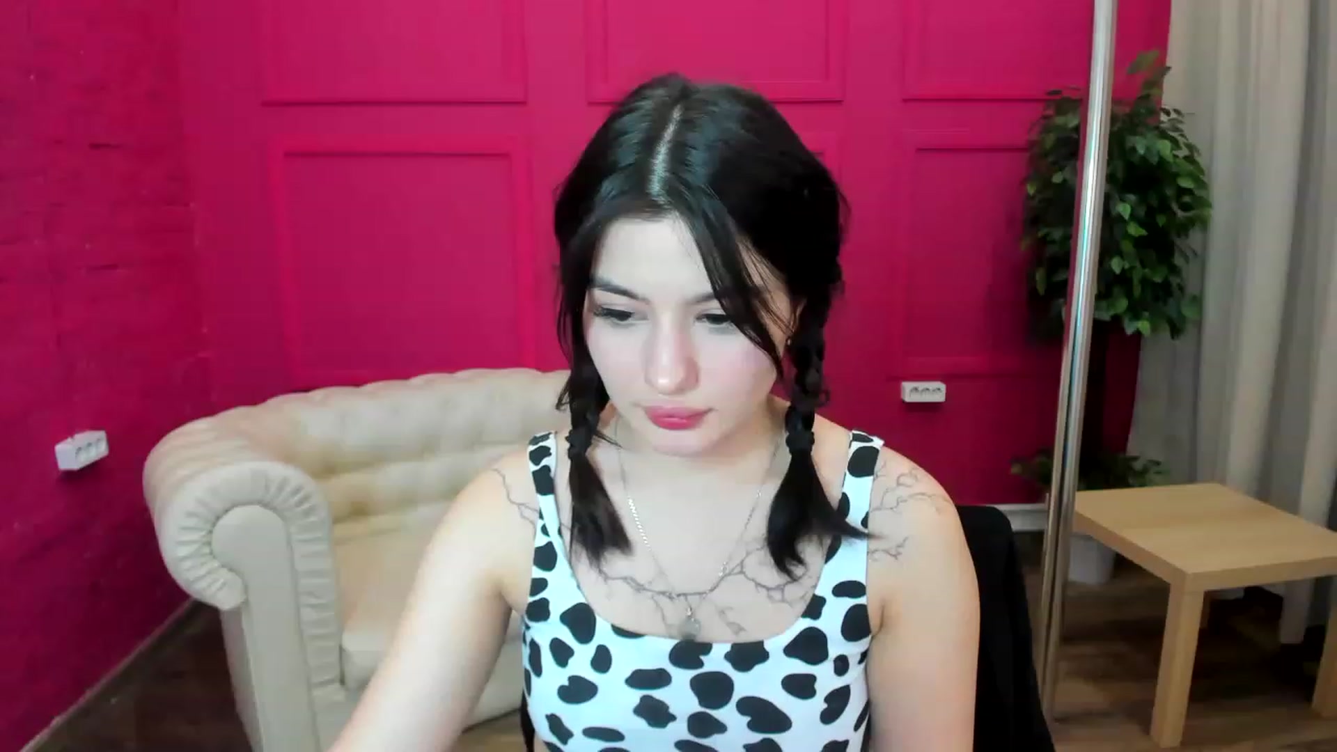 Gallery image thumbnail from MonicaaX's myfreecams stream on, 04/17/2023, 07:14 image 11 of 20