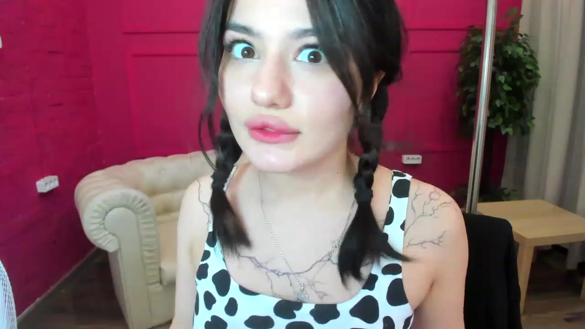 Gallery image thumbnail from MonicaaX's myfreecams stream on, 04/17/2023, 07:14 image 16 of 20