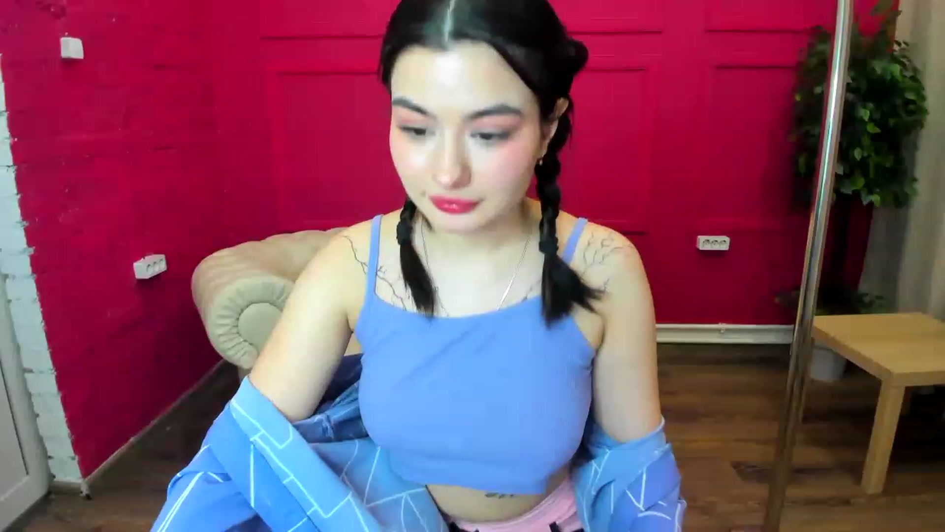 Gallery image thumbnail from MonicaaX's myfreecams stream on, 04/19/2023, 10:25 image 20 of 20