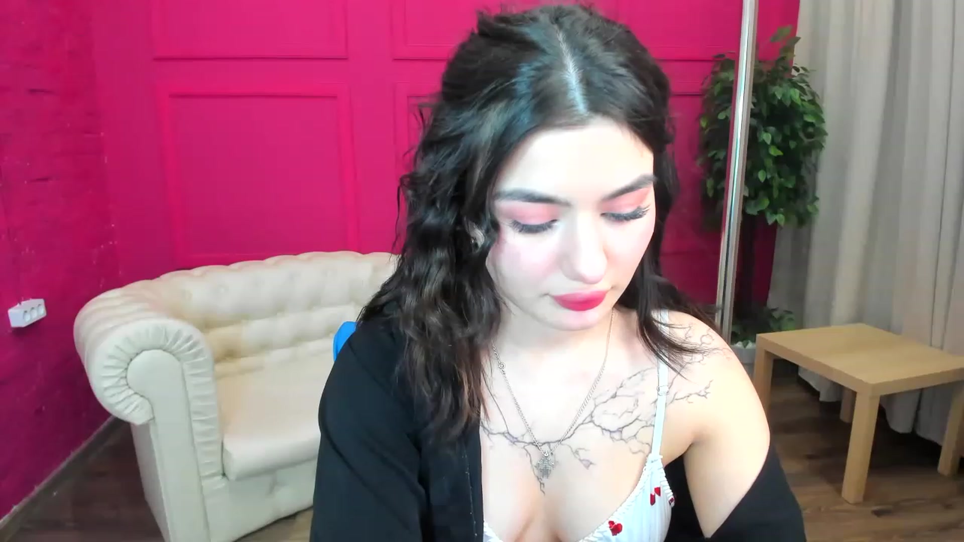 Gallery image thumbnail from MonicaaX's myfreecams stream on, 04/20/2023, 06:53 image 6 of 20