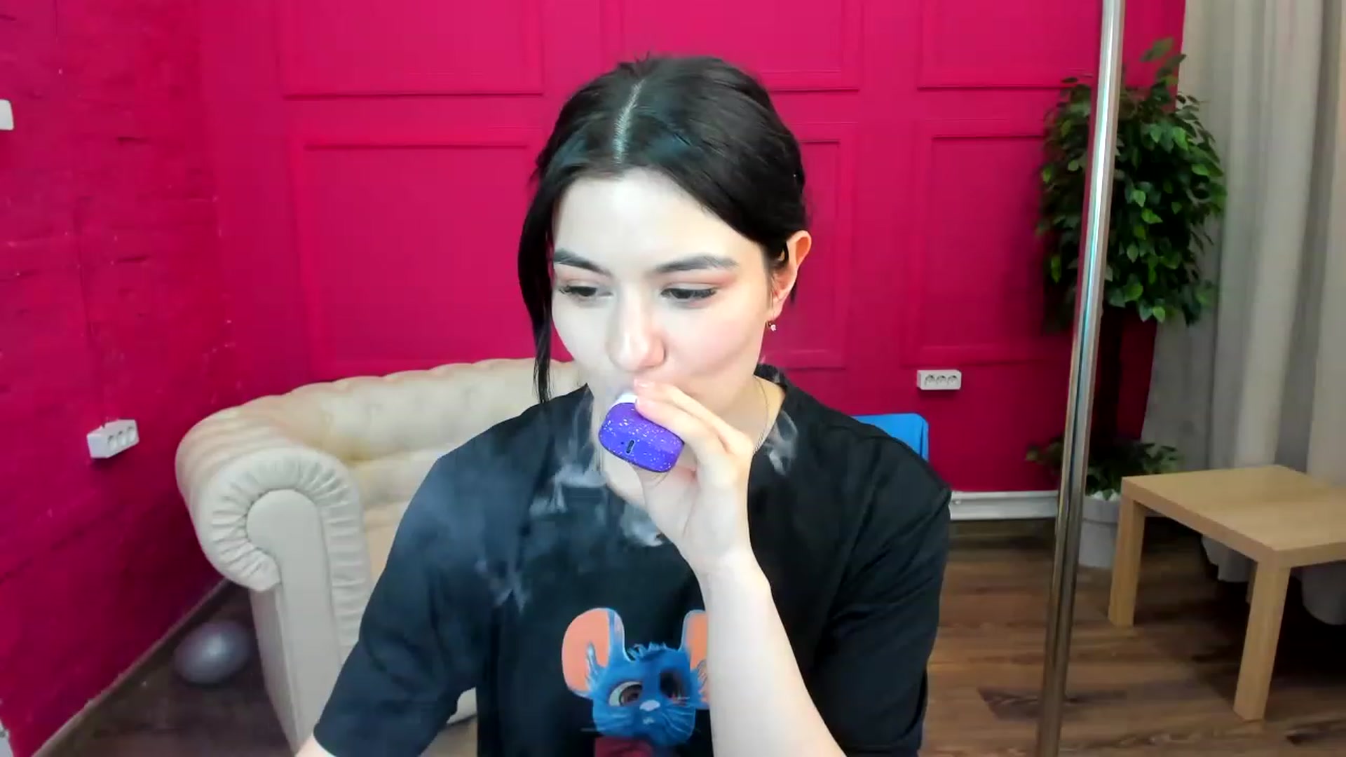 Gallery image thumbnail from MonicaaX's myfreecams stream on, 04/21/2023, 07:56 image 20 of 20