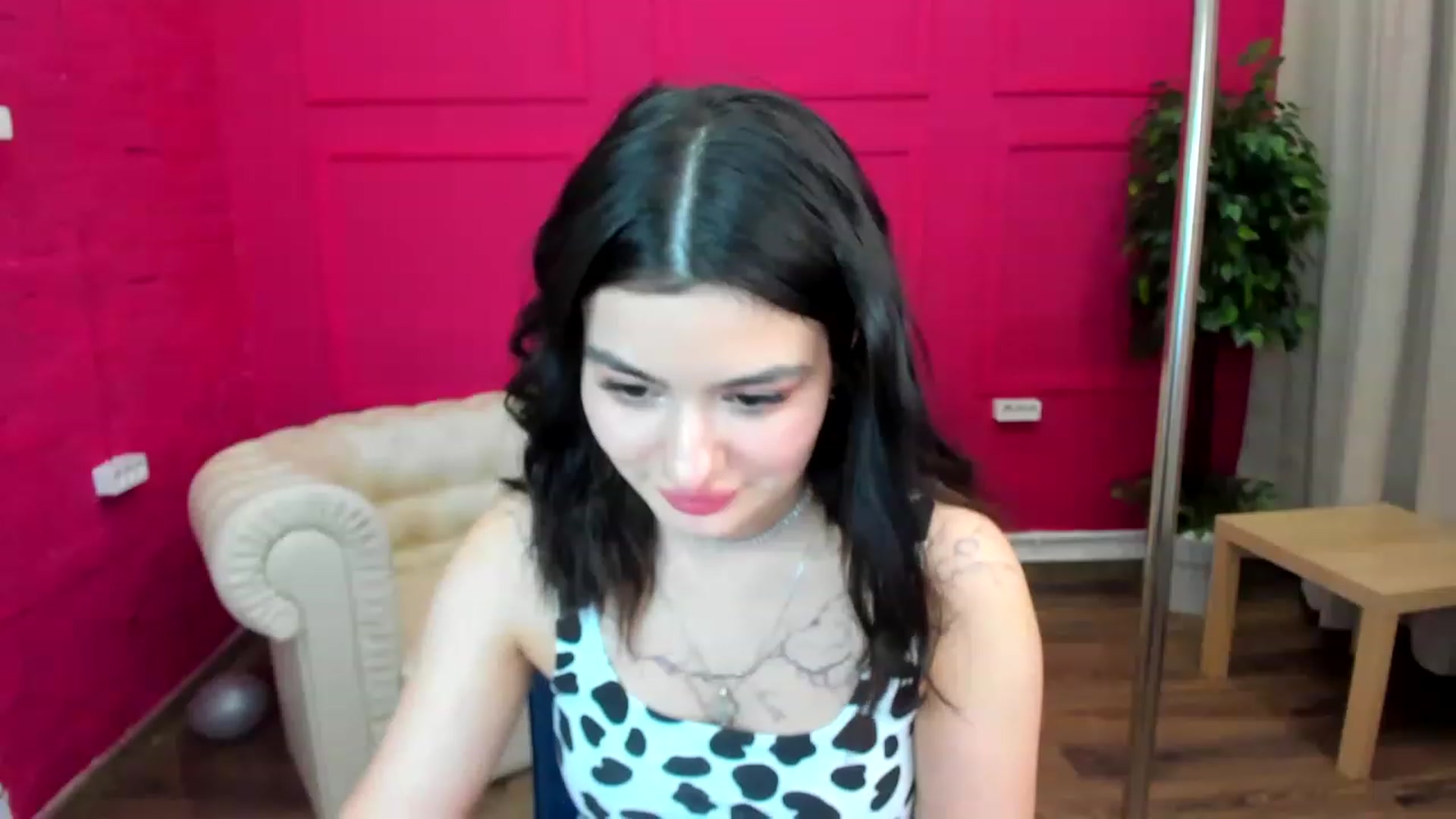 Gallery image thumbnail from MonicaaX's myfreecams stream on, 04/21/2023, 07:56 image 15 of 20