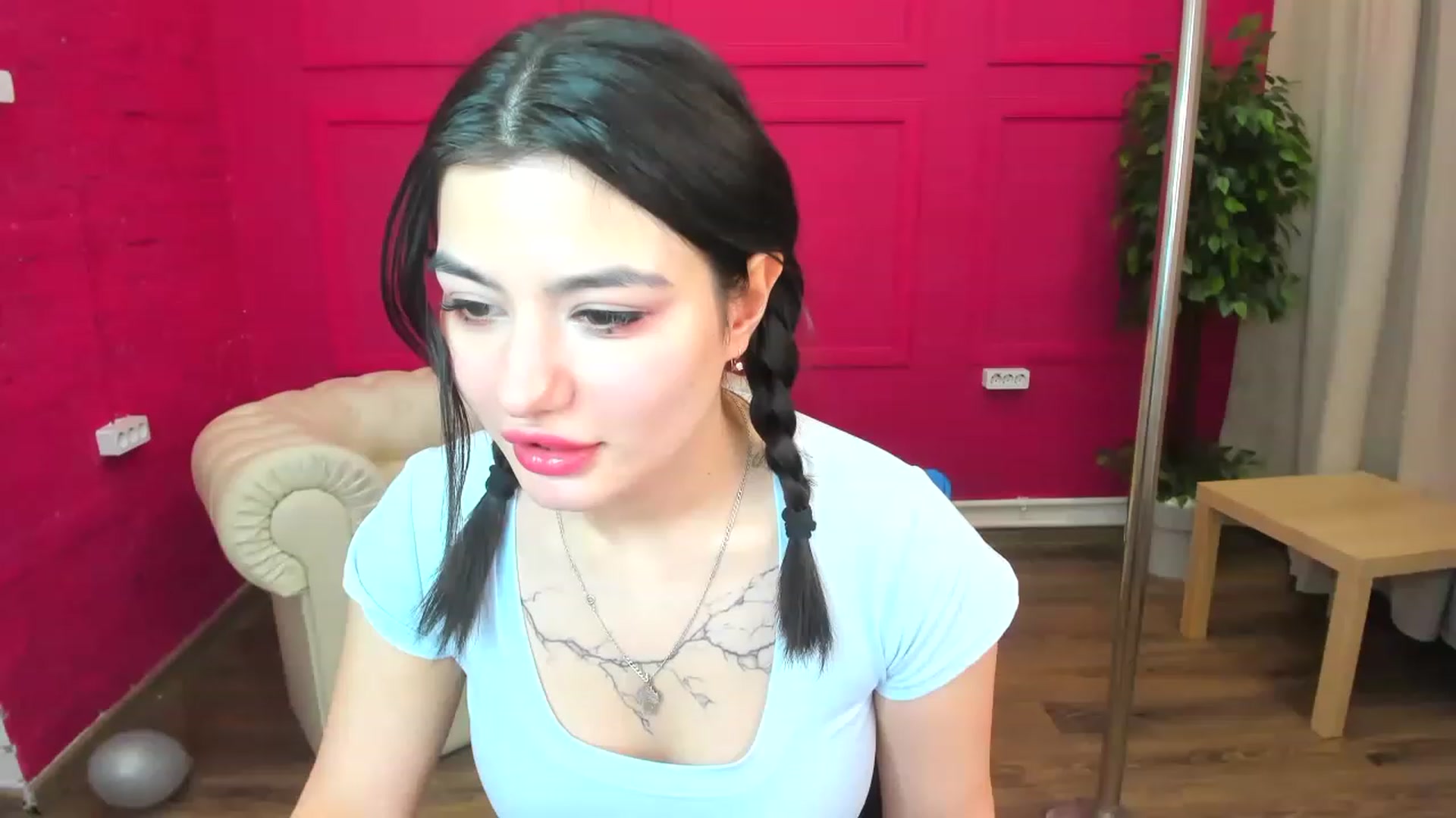 Gallery image thumbnail from MonicaaX's myfreecams stream on, 04/22/2023, 10:08 image 12 of 20