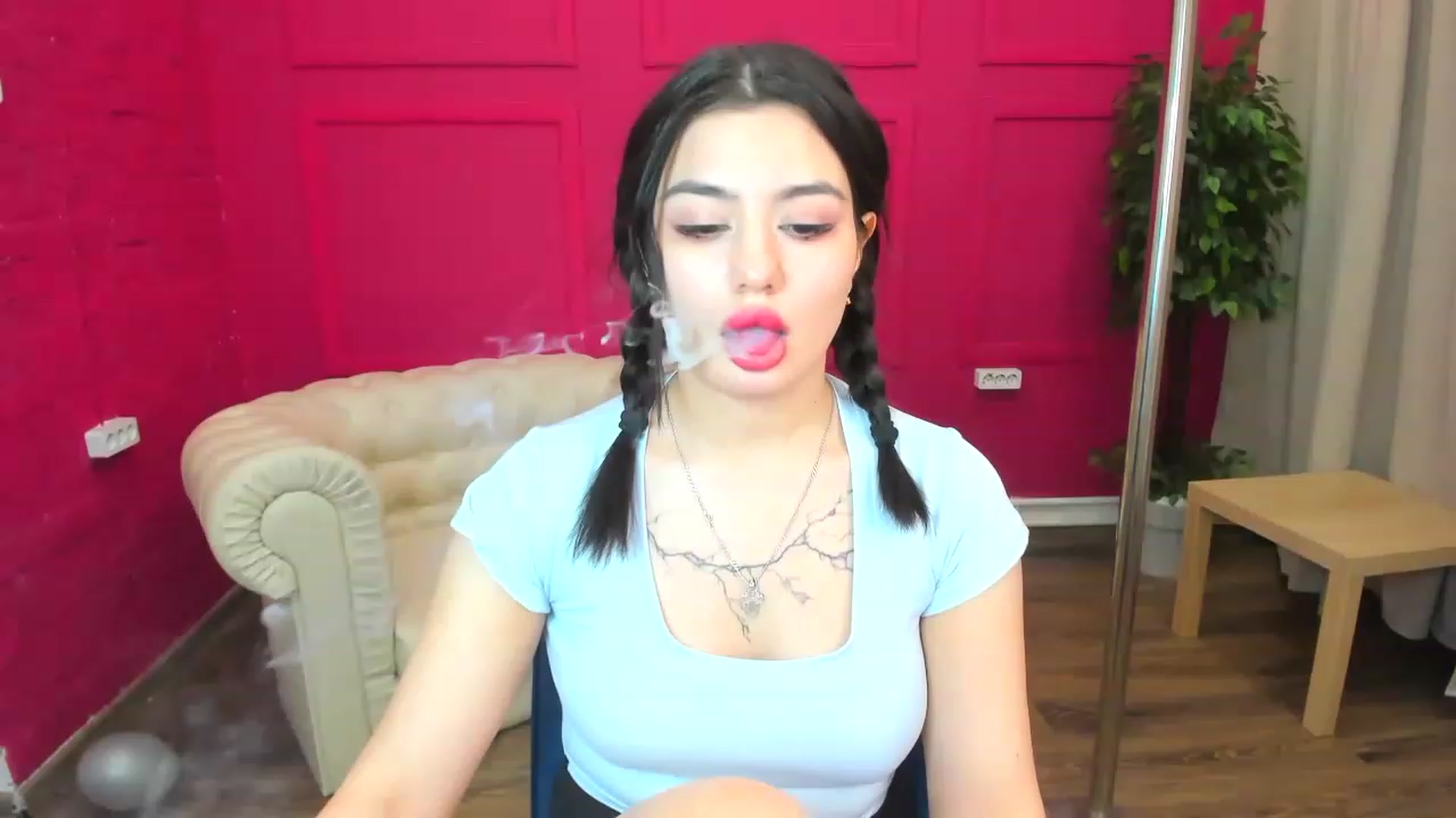 Gallery image thumbnail from MonicaaX's myfreecams stream on, 04/22/2023, 10:08 image 1 of 20