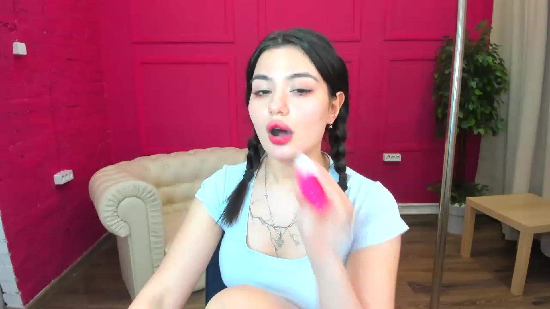 Gallery image thumbnail from MonicaaX's myfreecams stream on, 04/22/2023, 13:04 image 14 of 20
