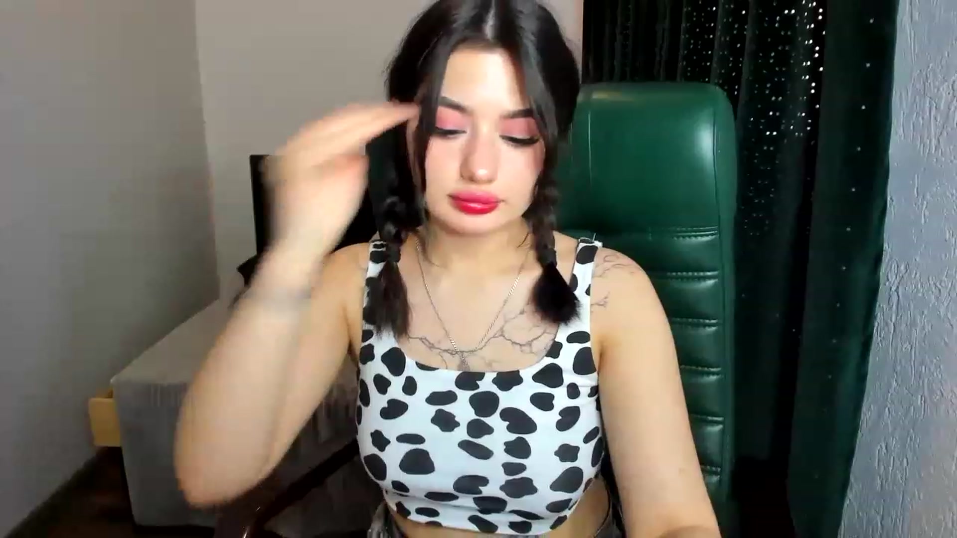 Gallery image thumbnail from MonicaaX's myfreecams stream on, 04/27/2023, 07:56 image 5 of 20