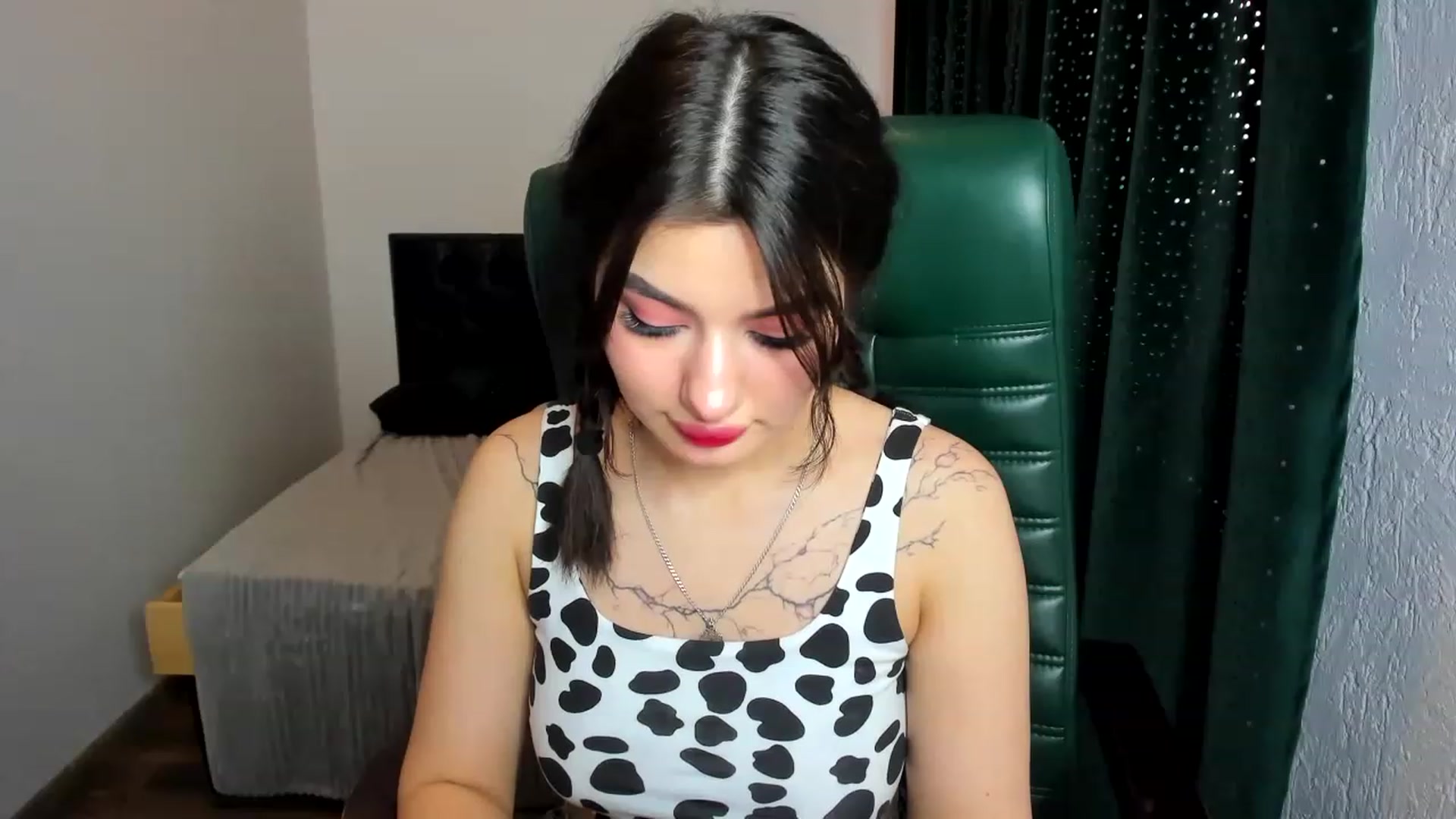 Gallery image thumbnail from MonicaaX's myfreecams stream on, 04/27/2023, 07:56 image 3 of 20