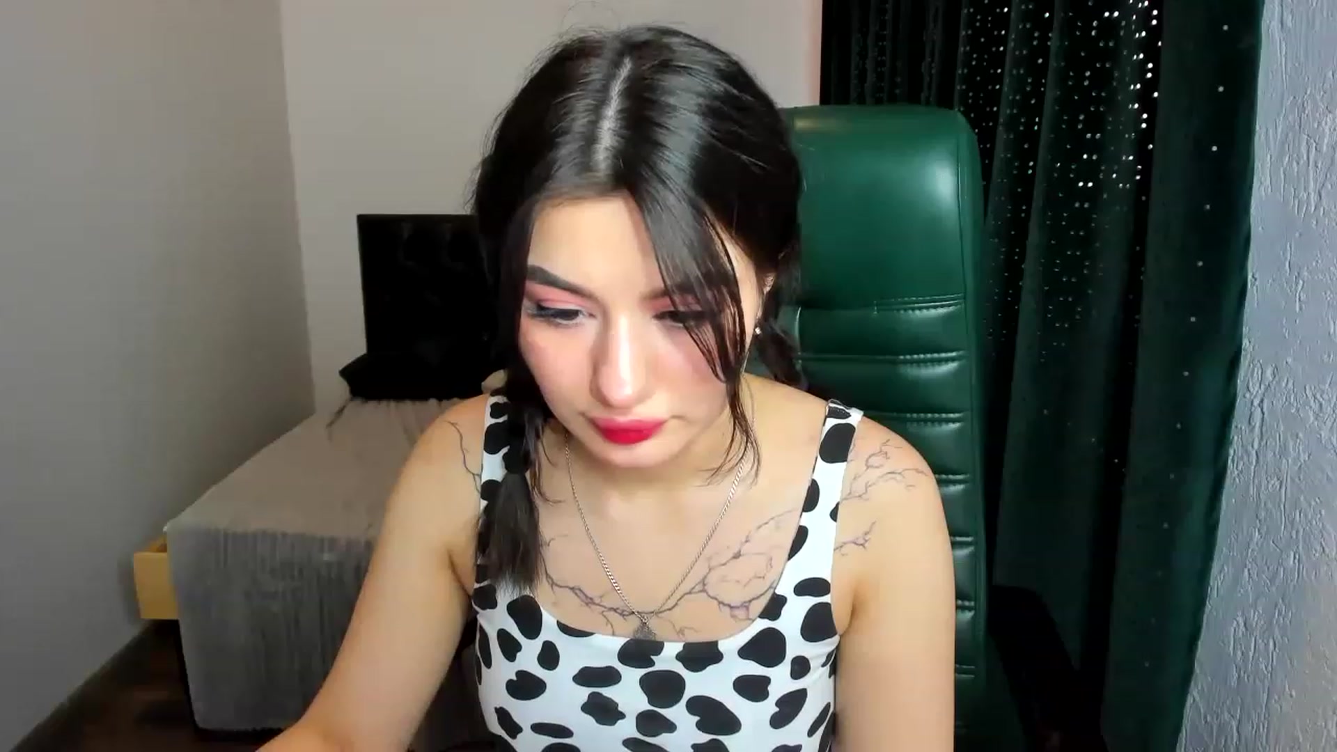Gallery image thumbnail from MonicaaX's myfreecams stream on, 04/27/2023, 07:56 image 4 of 20
