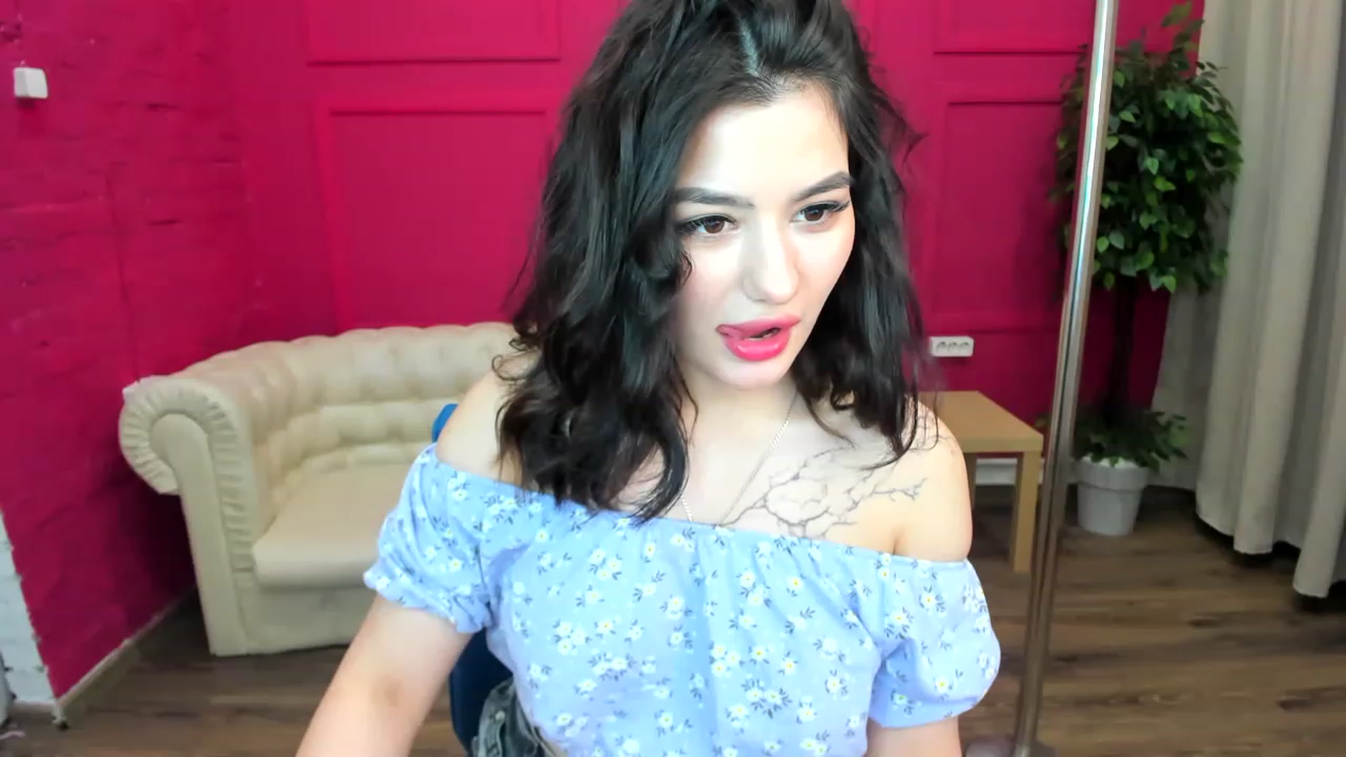 Gallery image thumbnail from MonicaaX's myfreecams stream on, 04/29/2023, 10:24 image 3 of 20