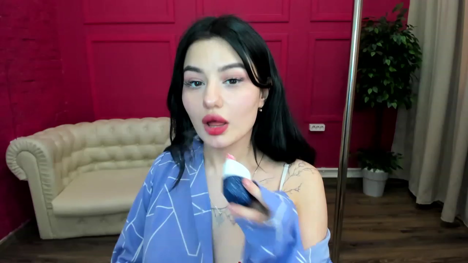 Gallery image thumbnail from MonicaaX's myfreecams stream on, 05/04/2023, 07:53 image 8 of 20