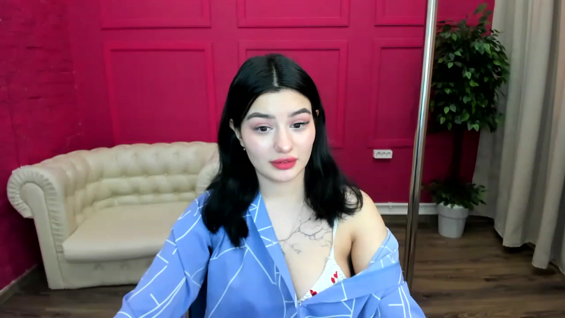Gallery image thumbnail from MonicaaX's myfreecams stream on, 05/04/2023, 07:53 image 1 of 20