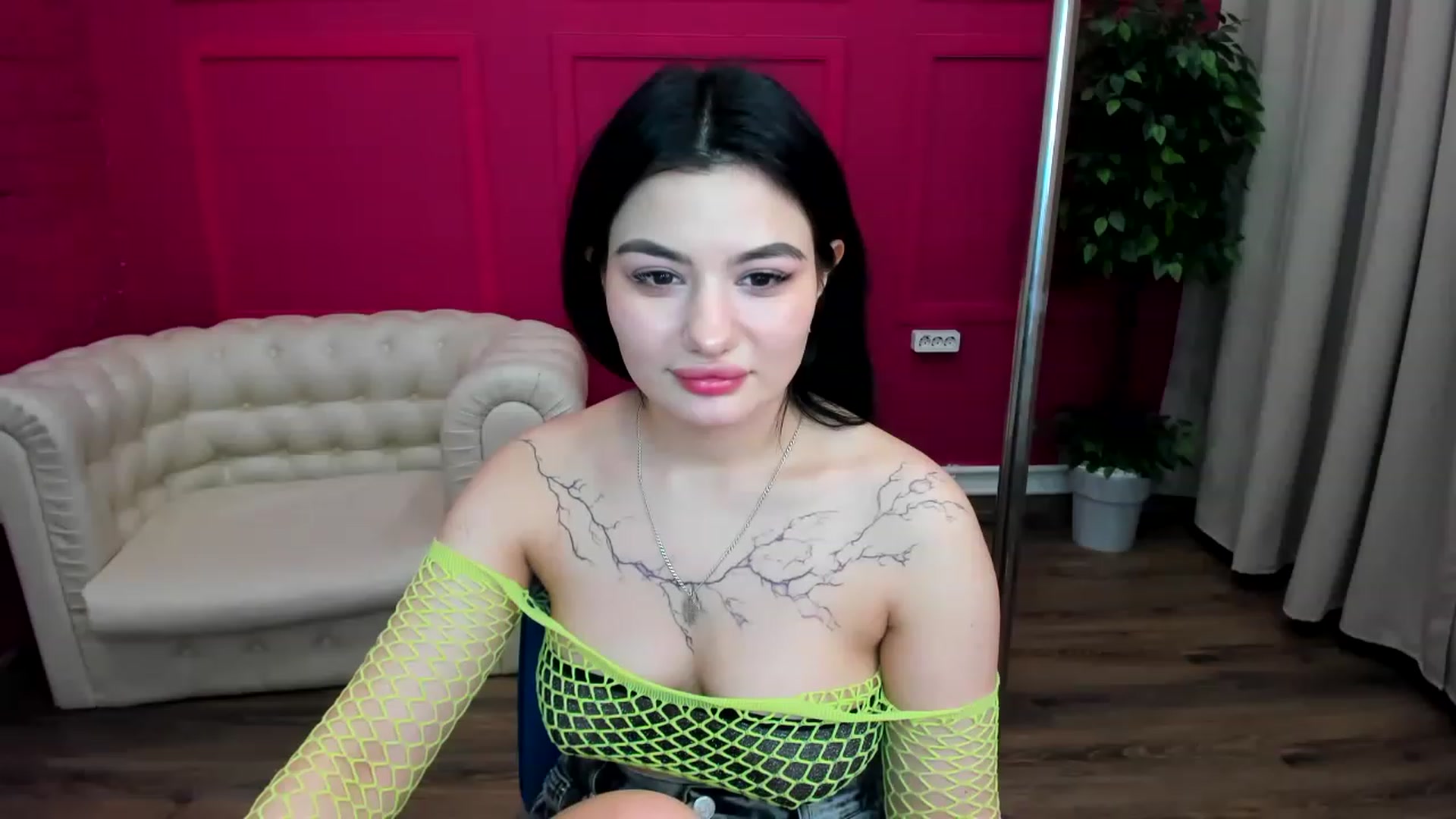 Gallery image thumbnail from MonicaaX's myfreecams stream on, 05/05/2023, 10:02 image 17 of 20