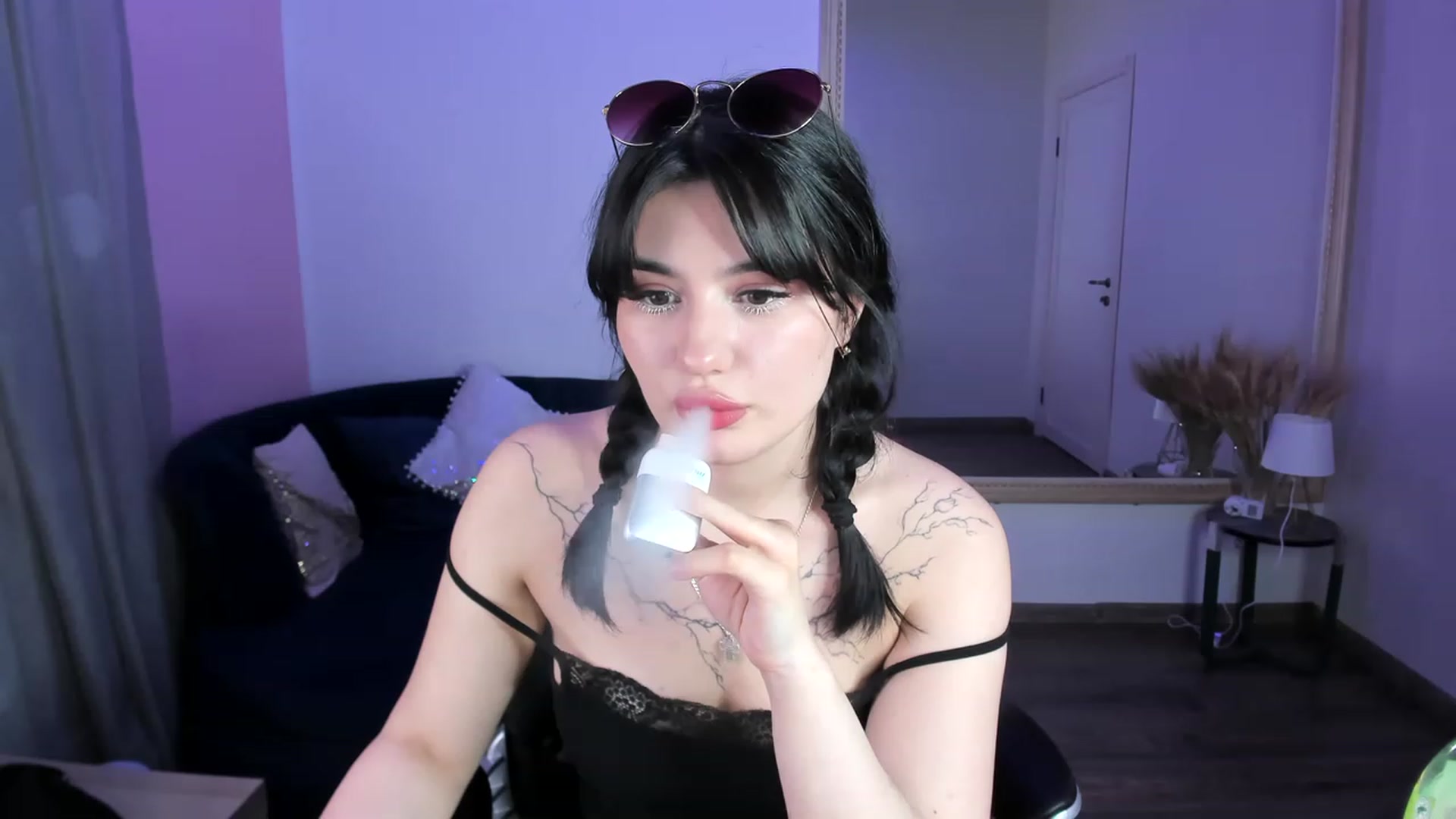 Gallery image thumbnail from MonicaaX's myfreecams stream on, 06/09/2023, 14:01 image 8 of 20