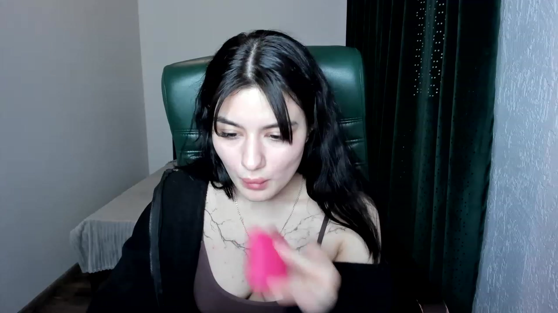 Gallery image thumbnail from MonicaaX's myfreecams stream on, 06/25/2023, 13:45 image 18 of 20