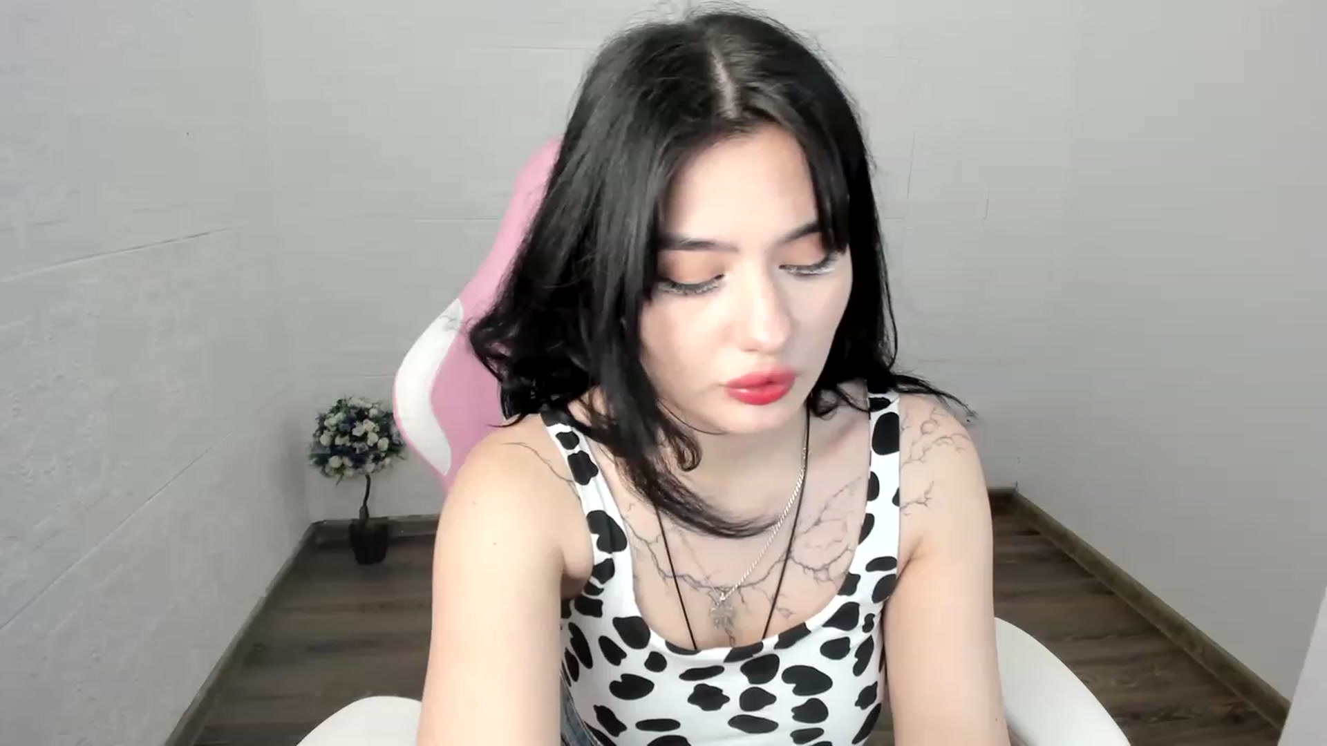 Gallery image thumbnail from MonicaaX's myfreecams stream on, 07/13/2023, 09:28 image 13 of 20