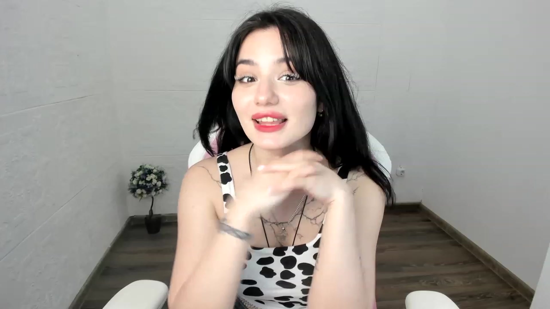 Gallery image thumbnail from MonicaaX's myfreecams stream on, 07/13/2023, 09:28 image 12 of 20
