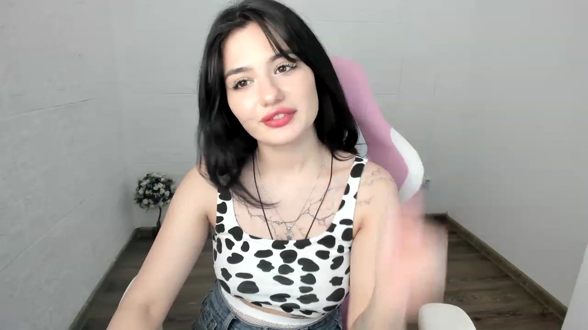Gallery image thumbnail from MonicaaX's myfreecams stream on, 07/13/2023, 09:28 image 3 of 20