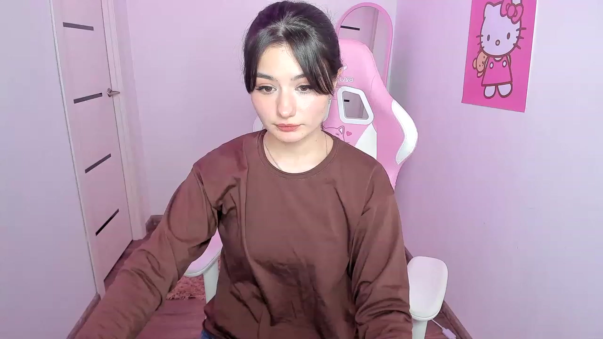 Gallery image thumbnail from MonicaaX's myfreecams stream on, 08/18/2023, 13:52 image 20 of 20