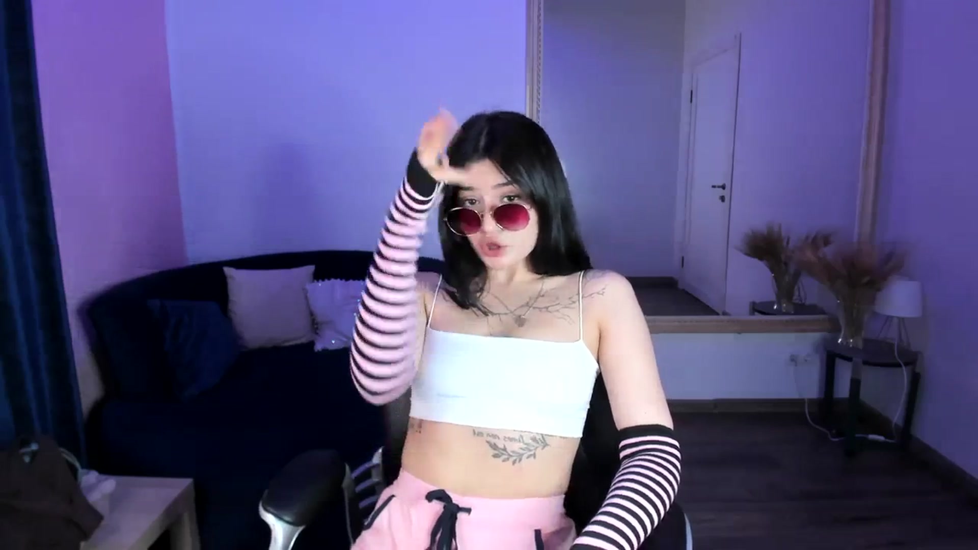 Gallery image thumbnail from MonicaaX's myfreecams stream on, 08/25/2023, 09:39 image 15 of 20