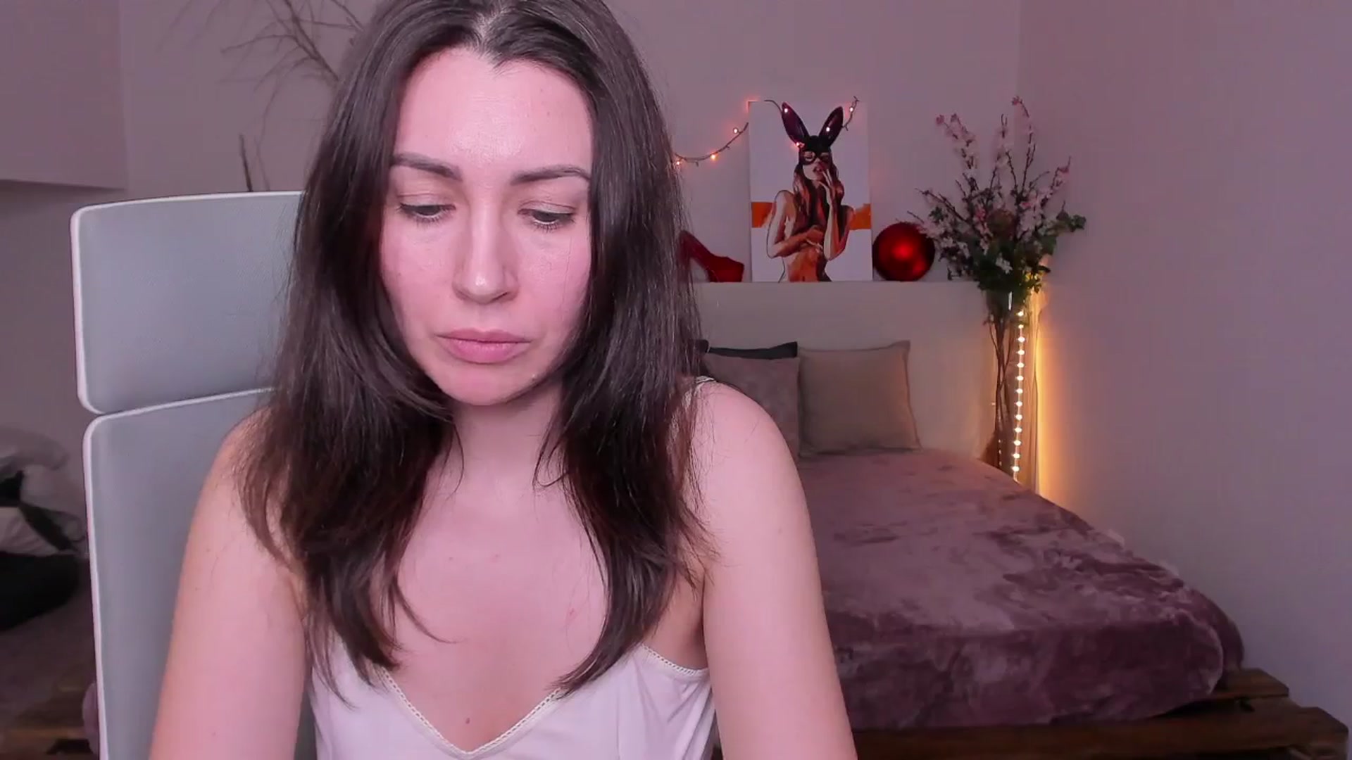 Gallery image thumbnail from MonikKing78's myfreecams stream on, 12/01/2025, 17:10 image 11 of 20
