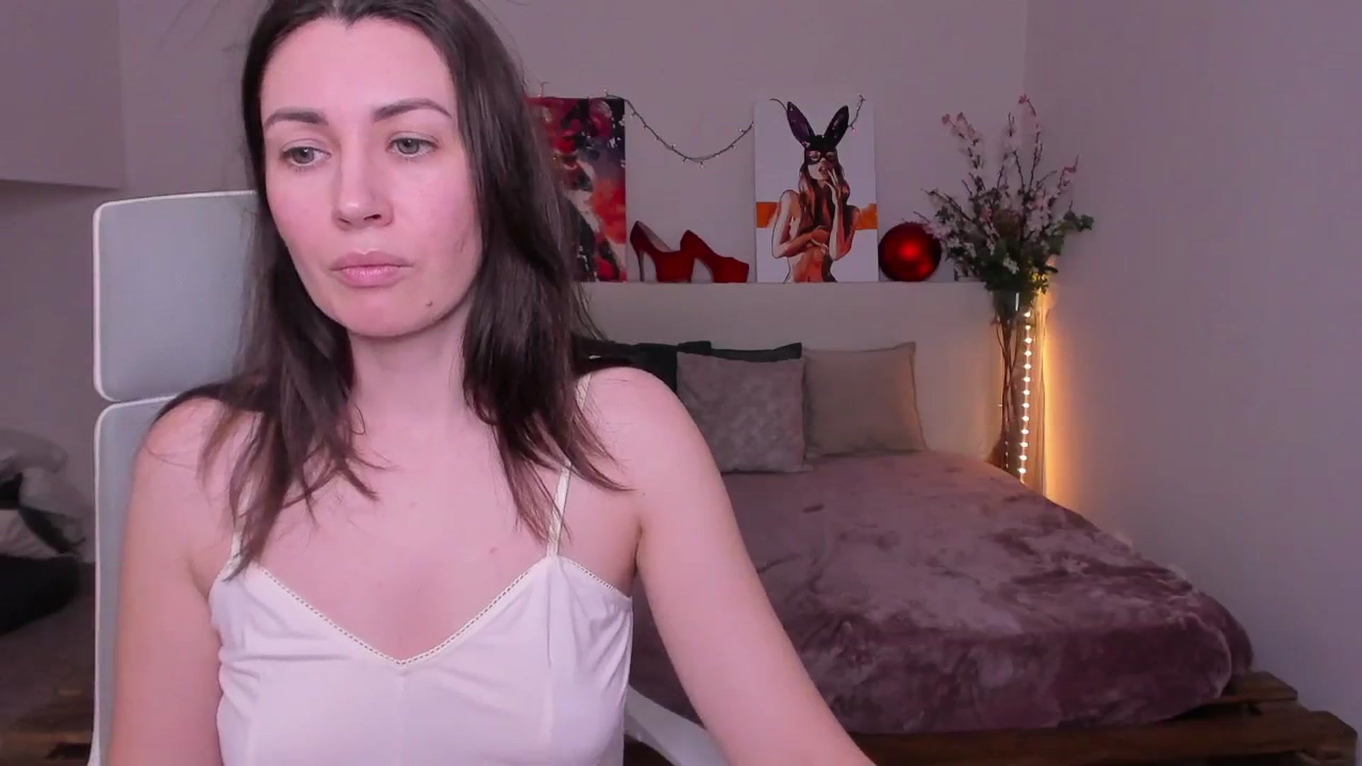 Gallery image thumbnail from MonikKing78's myfreecams stream on, 12/01/2025, 17:10 image 19 of 20